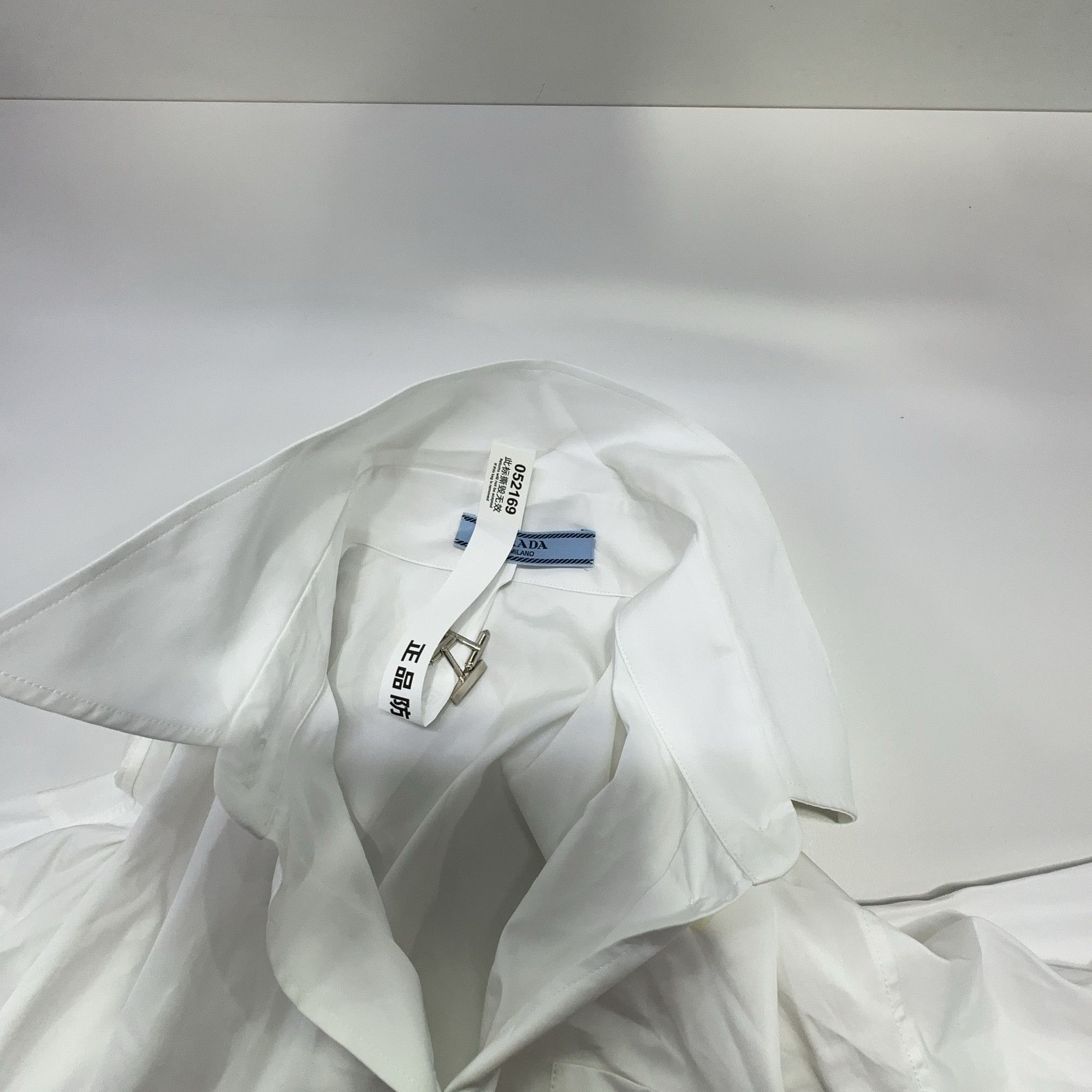 Prada Prada White Cotton Pocket Button Up Shirt Size 42 Size M / US 6-8 / IT 42-44 - 7 Thumbnail