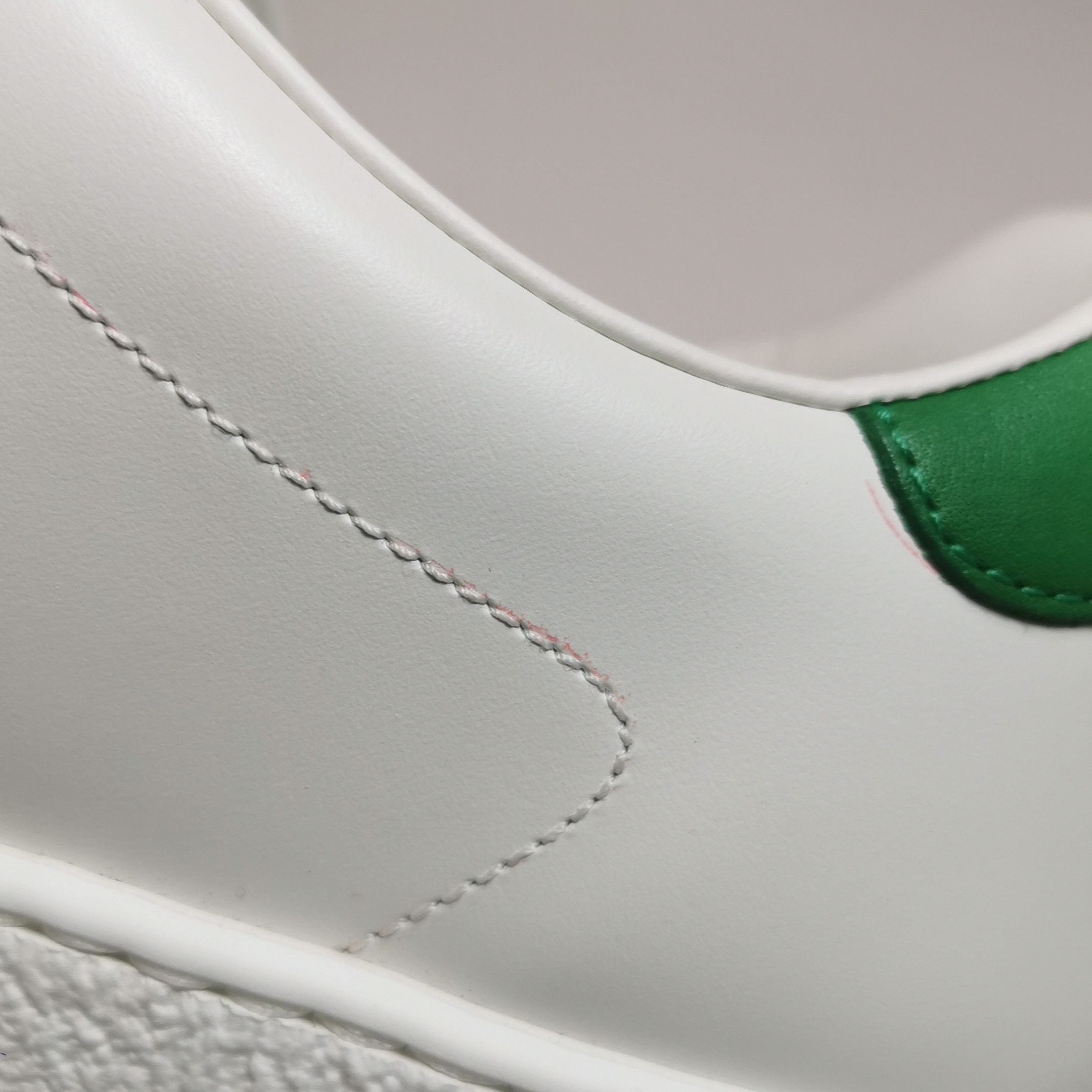 Gucci Gucci Men 7 Lowtop Sneakers Size US 7 / EU 40 - 8 Thumbnail