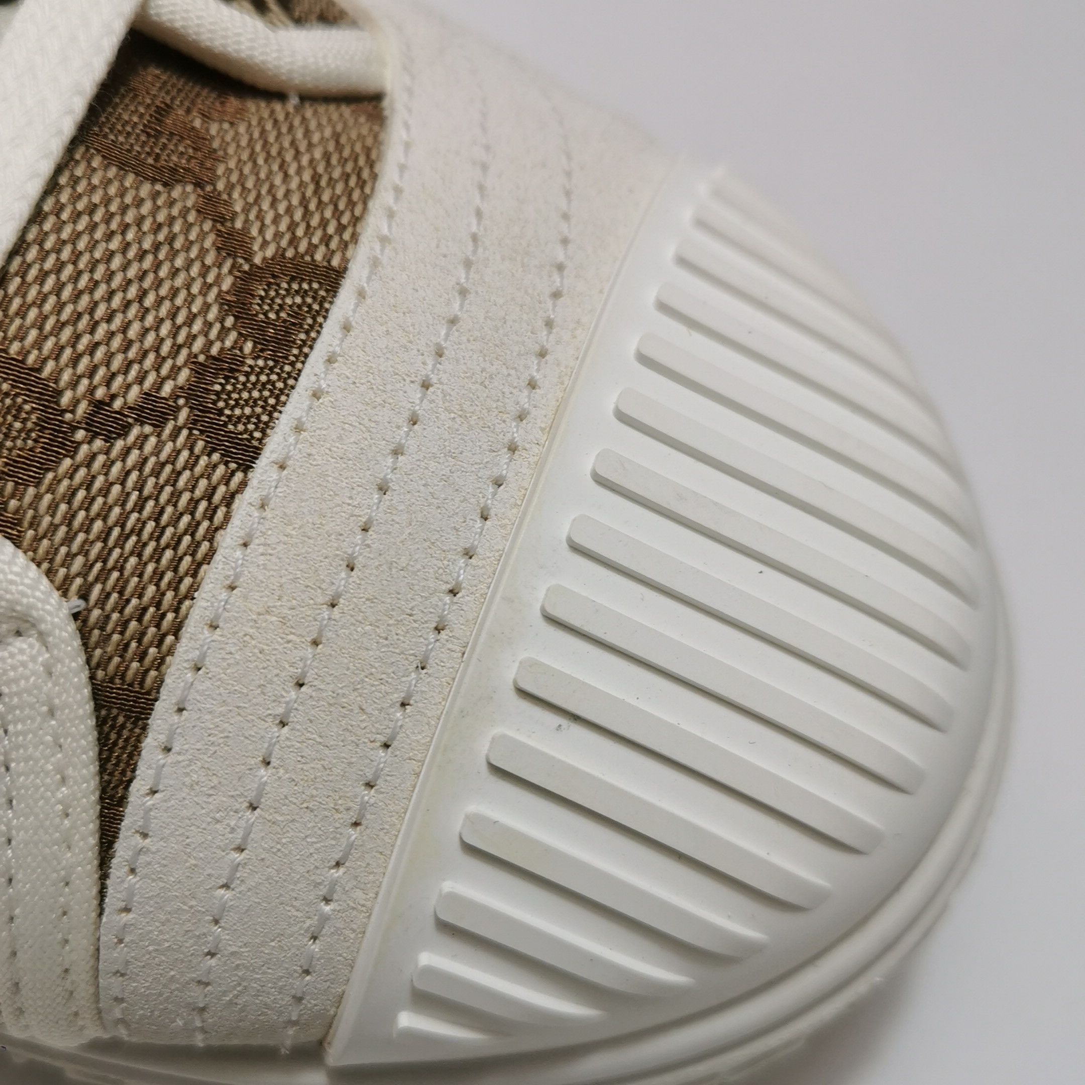 Gucci Gucci Men 7 Lowtop Sneakers Size US 7 / EU 40 - 8 Thumbnail