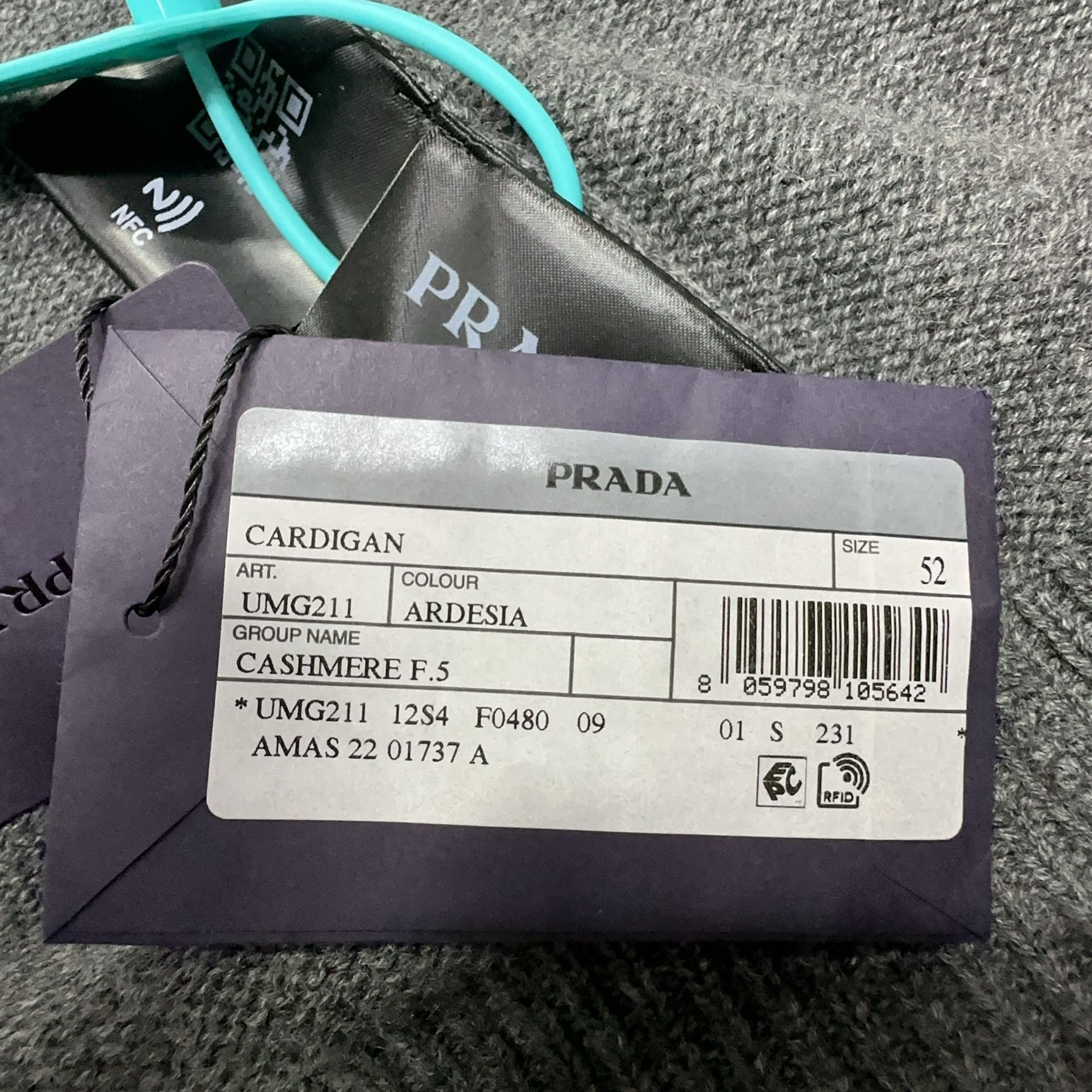 Prada Prada Cashmere Button-Up Cardigan Size 52 Size US L / EU 52-54 / 3 - 3 Thumbnail