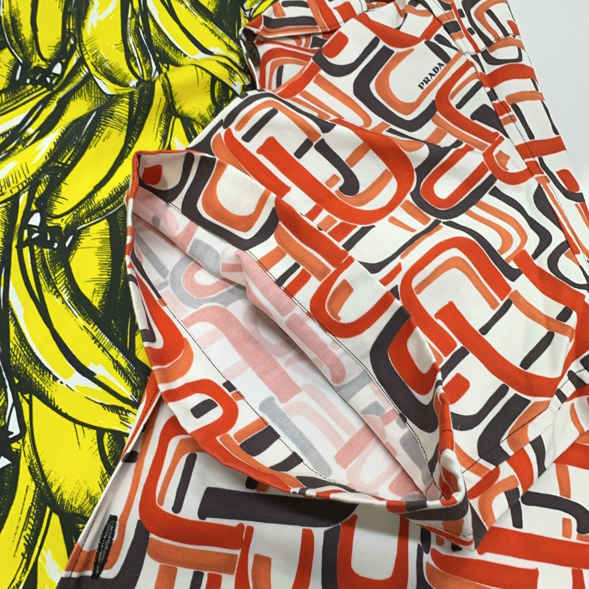 Prada Prada Double Match Banana Print Shirt Size M Size US M / EU 48-50 / 2 - 8 Thumbnail