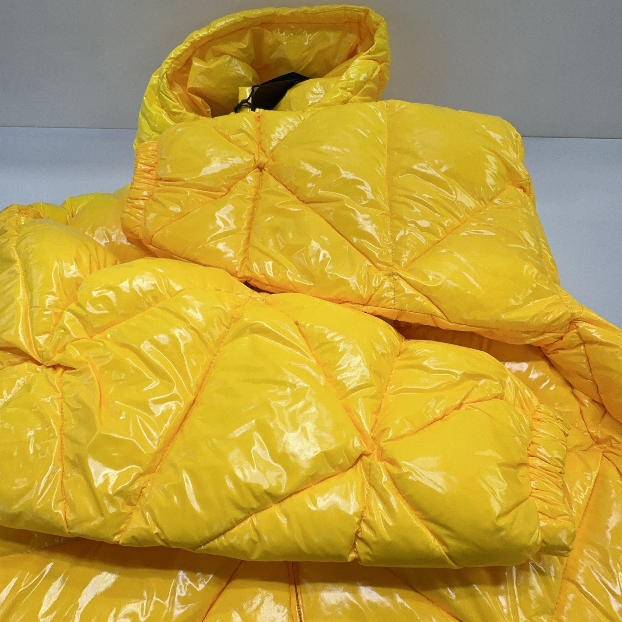 Prada Prada Yellow Logo Down Jacket Size 40 Size S / US 4 / IT 40 - 12 Thumbnail