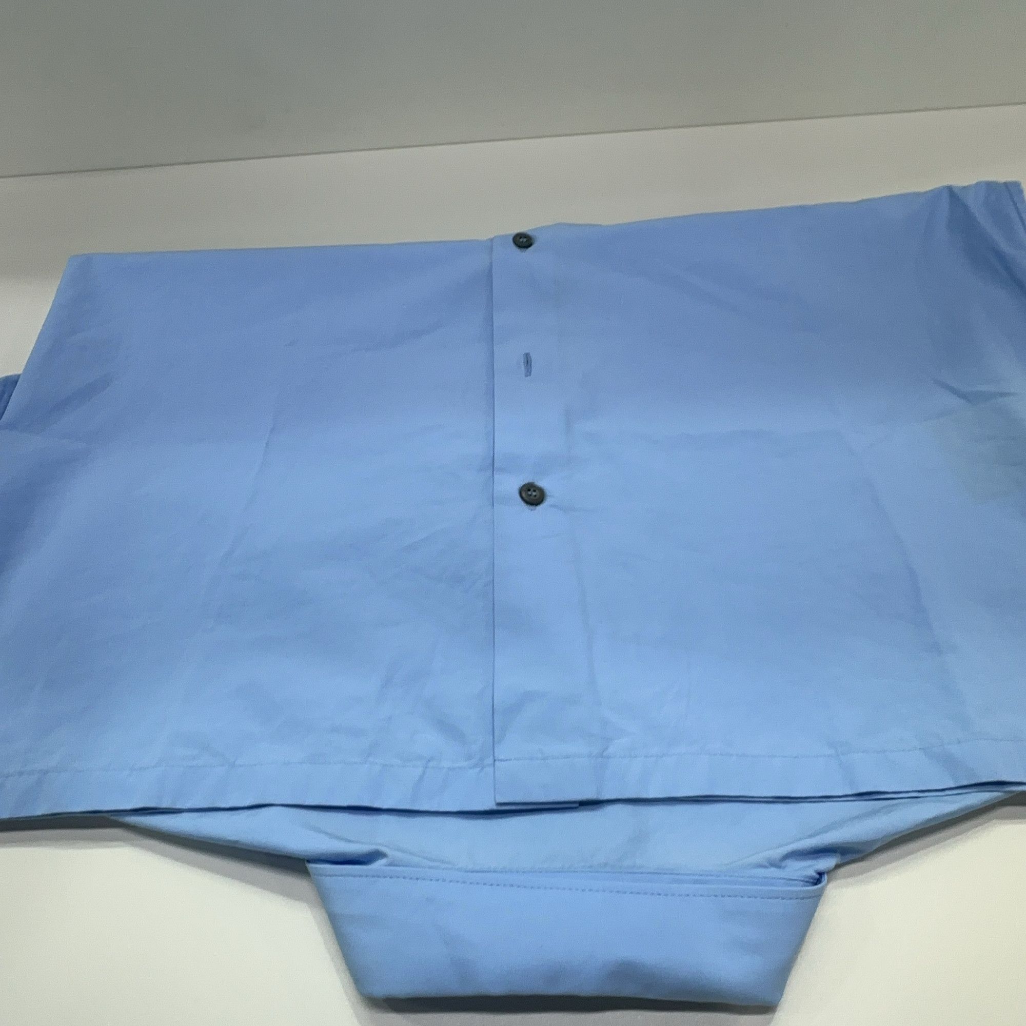 Prada Prada Triangle Logo Button Up Shirt Size M Size US M / EU 48-50 / 2 - 7 Thumbnail