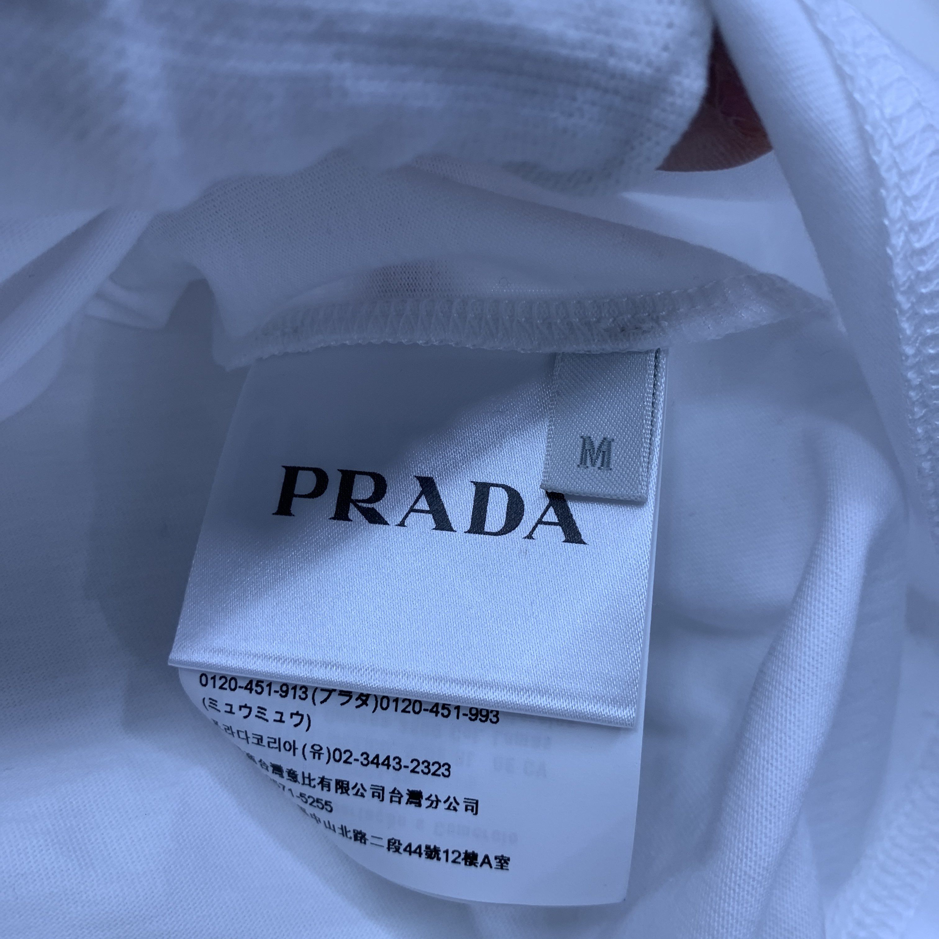 Prada Prada Logo Graphic T-Shirt Size M Size US M / EU 48-50 / 2 - 3 Thumbnail