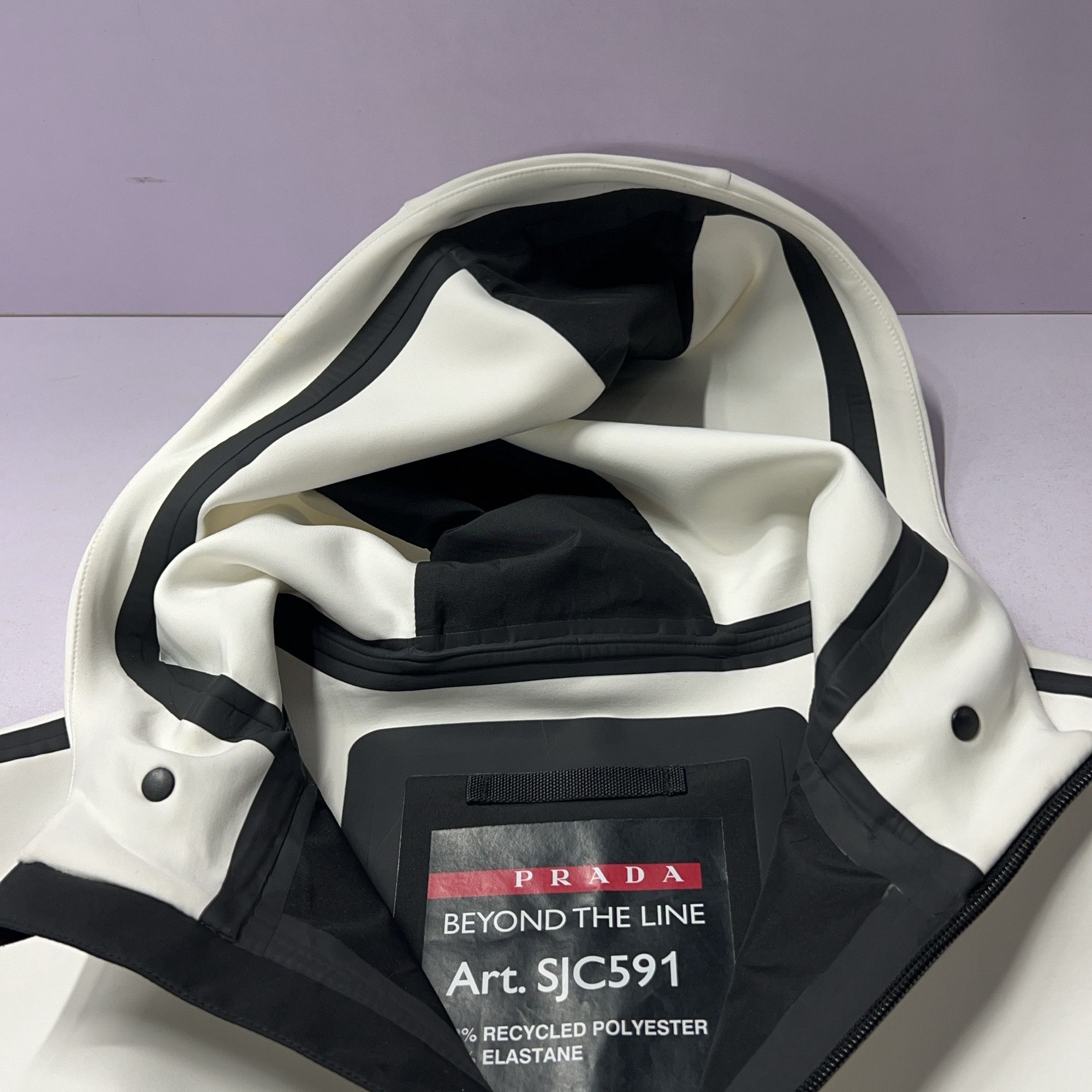 Prada Prada Linea Rossa Technical Jersey Vest Size M Size US M / EU 48-50 / 2 - 7 Thumbnail