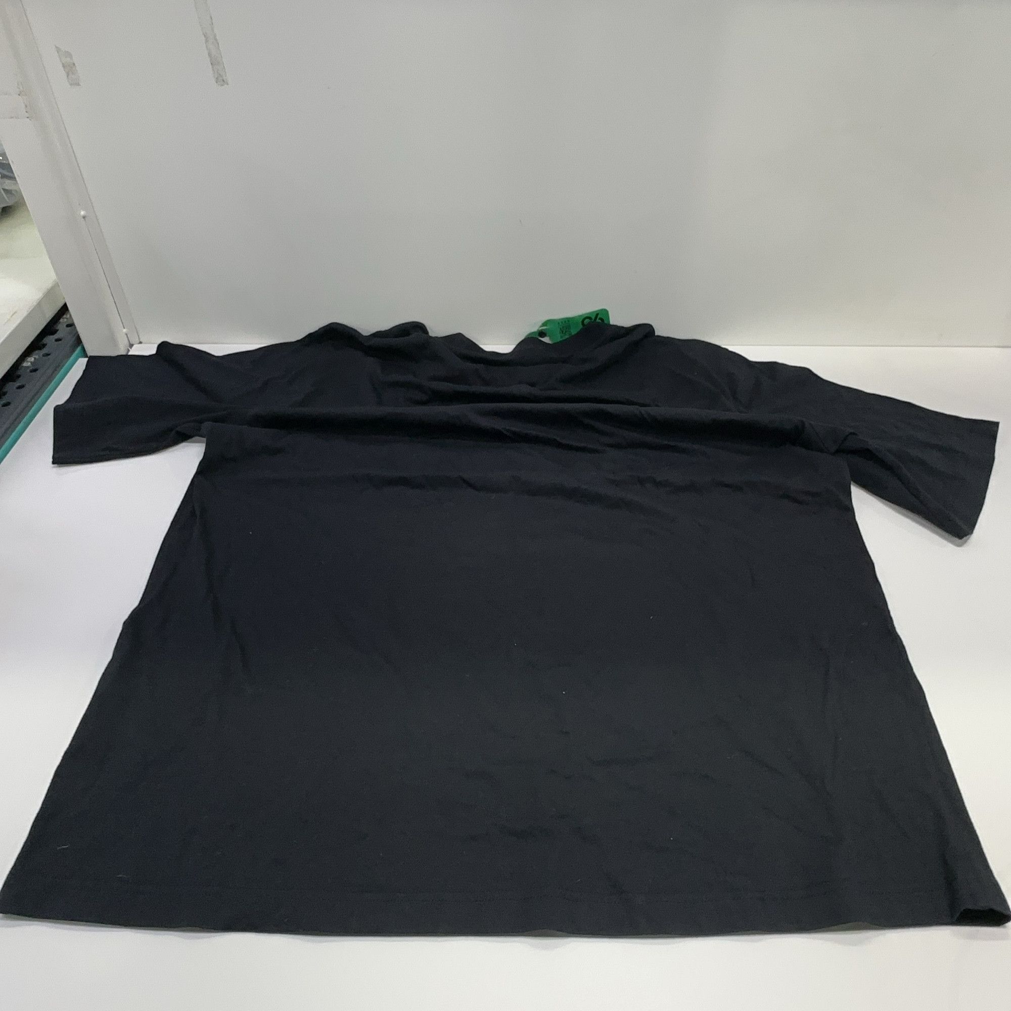 Prada Prada Wavy Graphic T-Shirt Size L Size US L / EU 52-54 / 3 - 13 Thumbnail