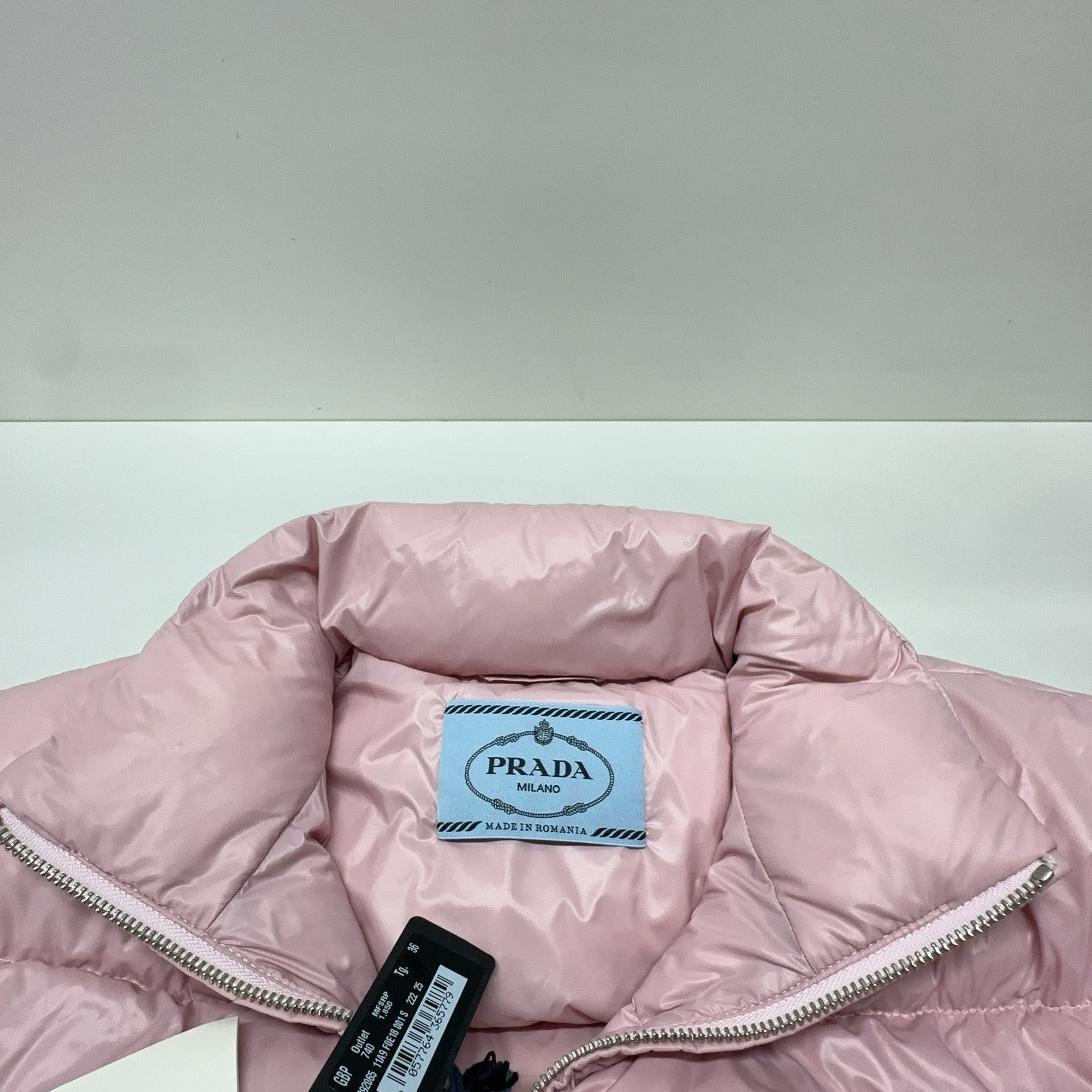 Prada Prada Puffer Down Jacket Size 36 Size XS / US 0-2 / IT 36-38 - 7 Thumbnail