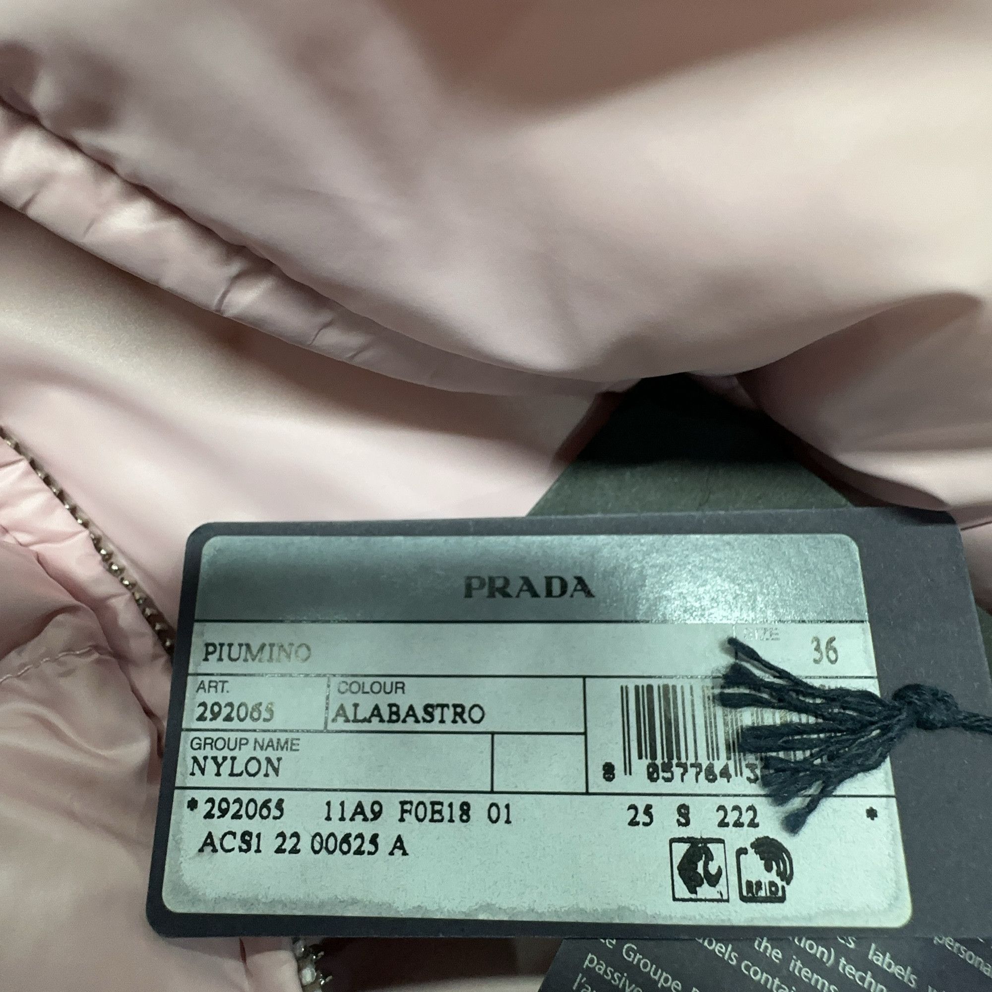 Prada Prada Puffer Down Jacket Size 36 Size XS / US 0-2 / IT 36-38 - 3 Thumbnail