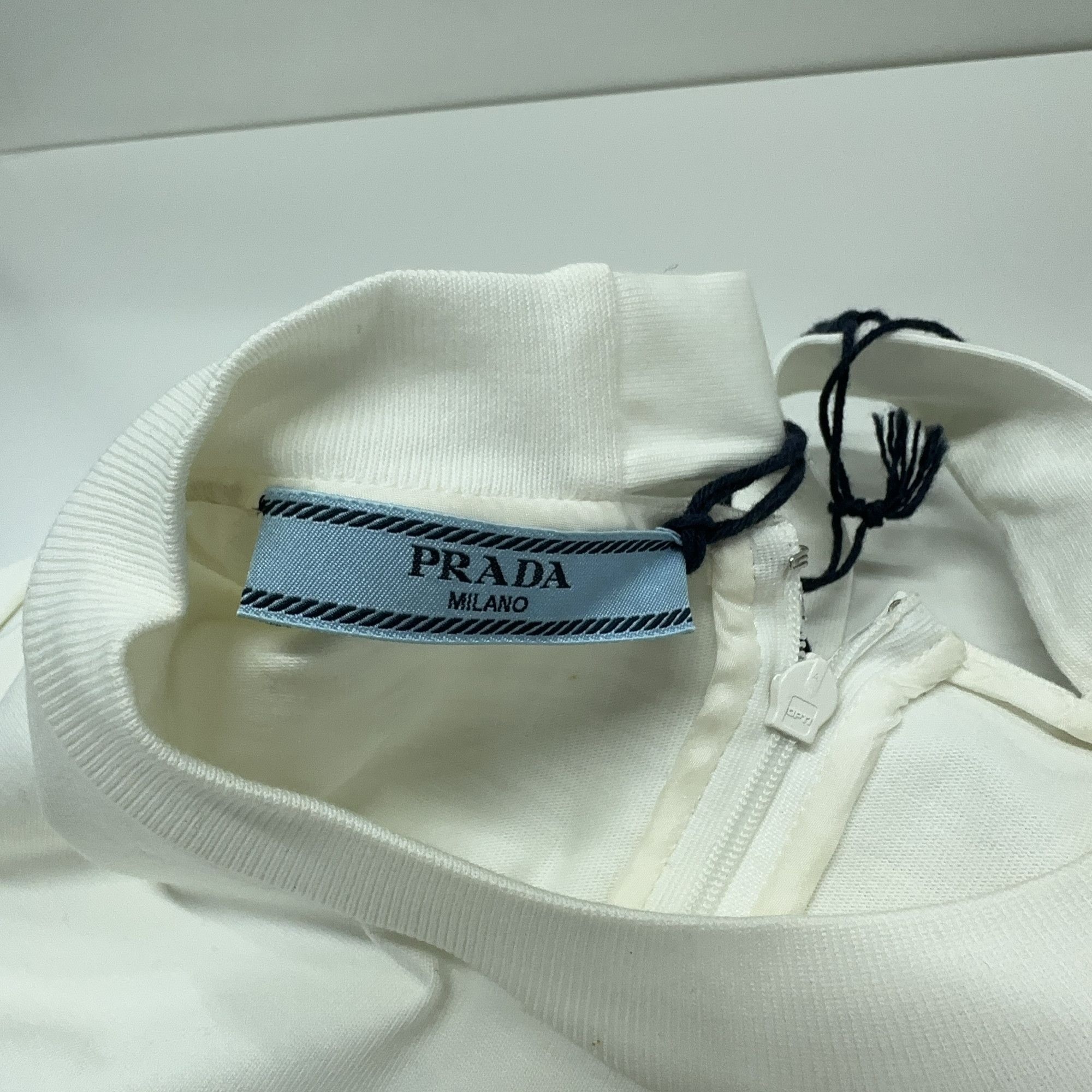 Prada Prada Cotton Pocket Logo Dress Size 38 Size XS / US 0-2 / IT 36-38 - 4 Thumbnail