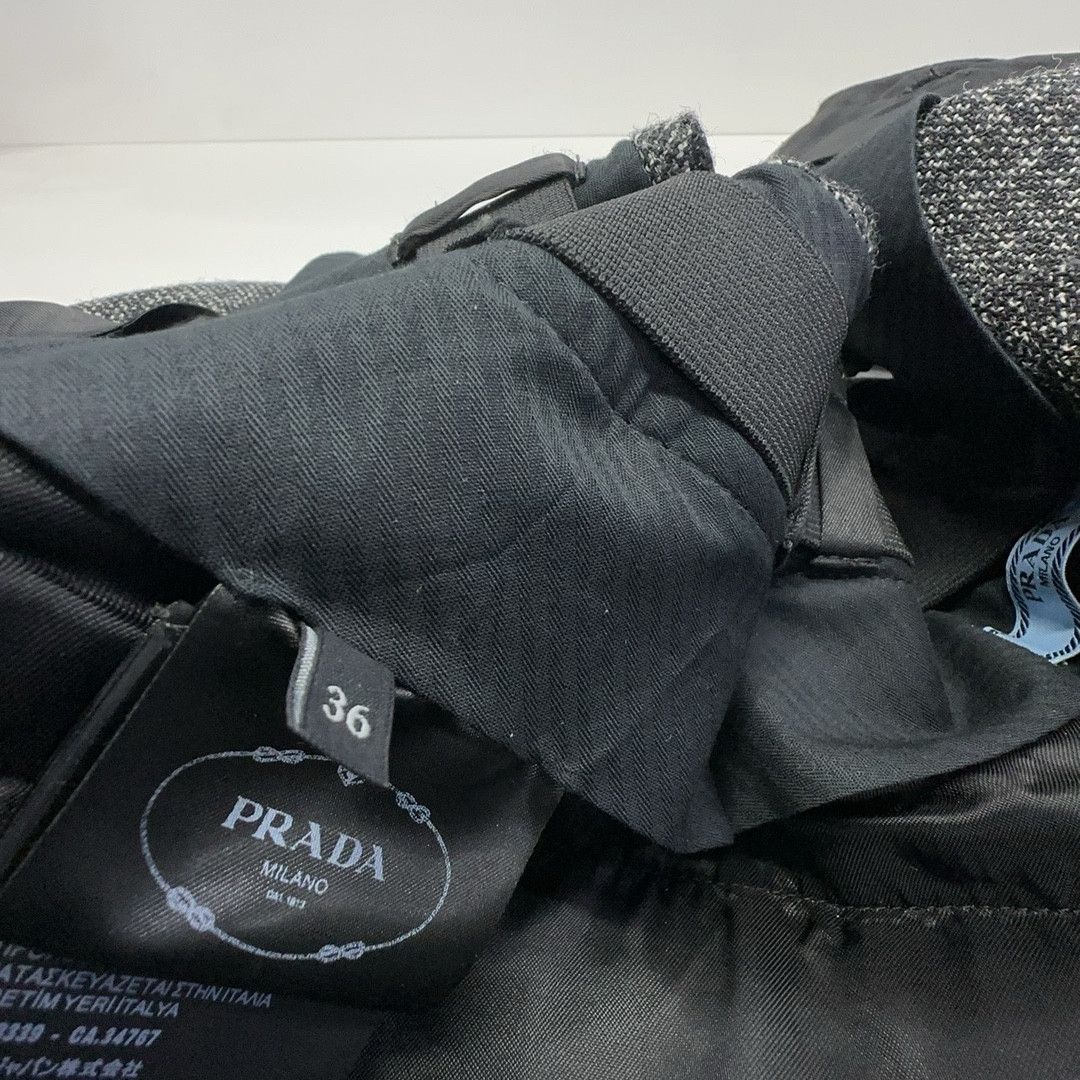 Prada Prada Check Mini Skirt Size 36 Size 25" / US 0 / IT 36 - 3 Thumbnail
