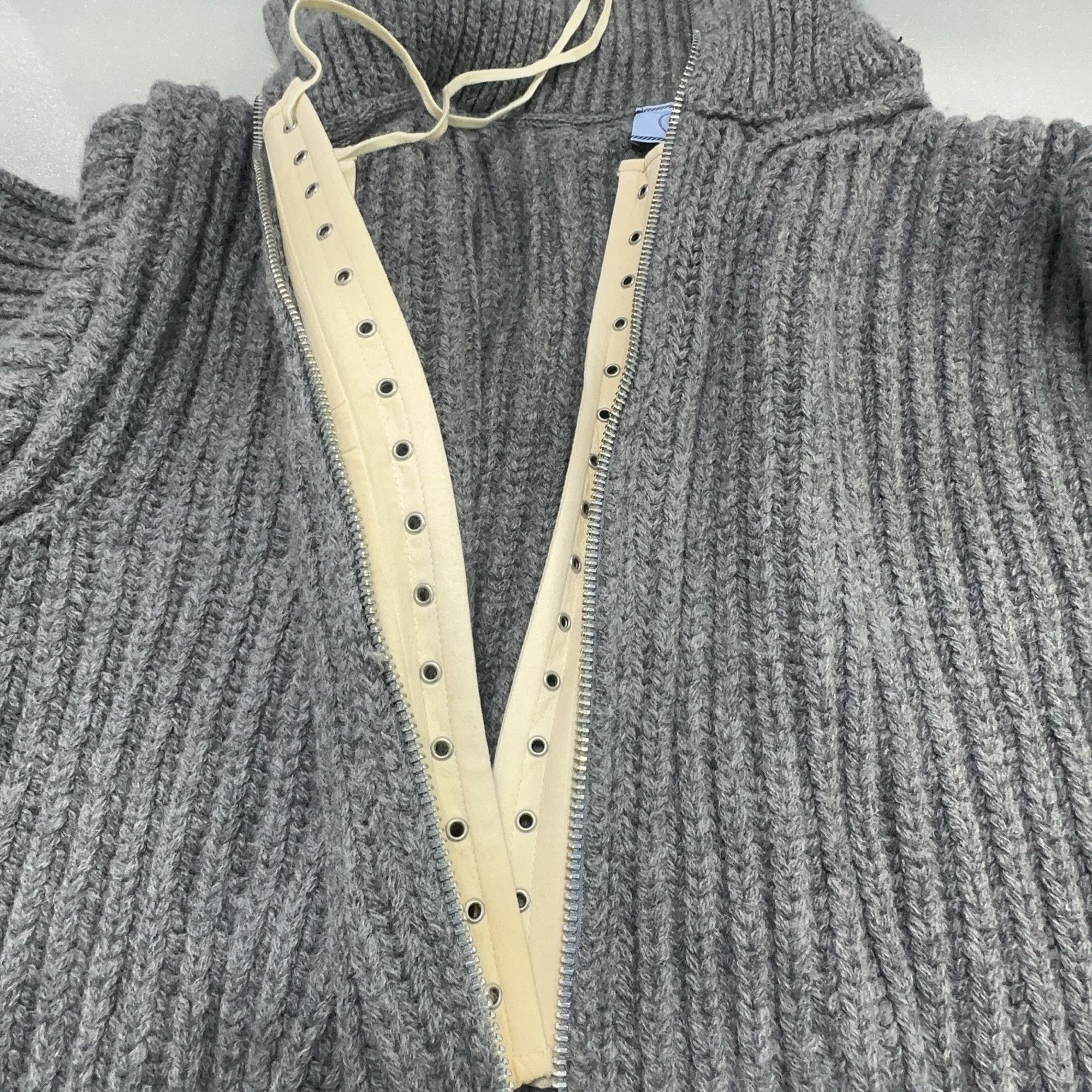 Prada Prada Ribbed Zip-Up Sweater Size 42 Size M / US 6-8 / IT 42-44 - 7 Thumbnail