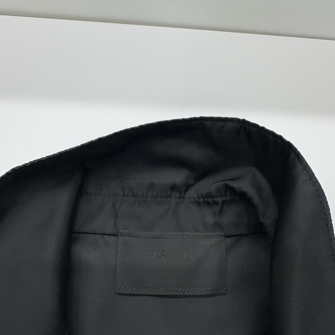Prada Prada Re-Nylon Shirt Size XL Size US XL / EU 56 / 4 - 5 Thumbnail