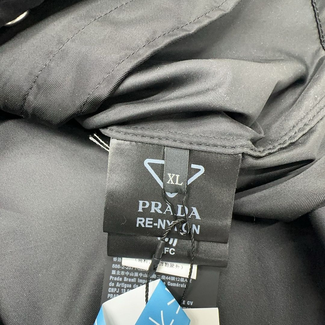 Prada Prada Re-Nylon Shirt Size XL Size US XL / EU 56 / 4 - 3 Thumbnail