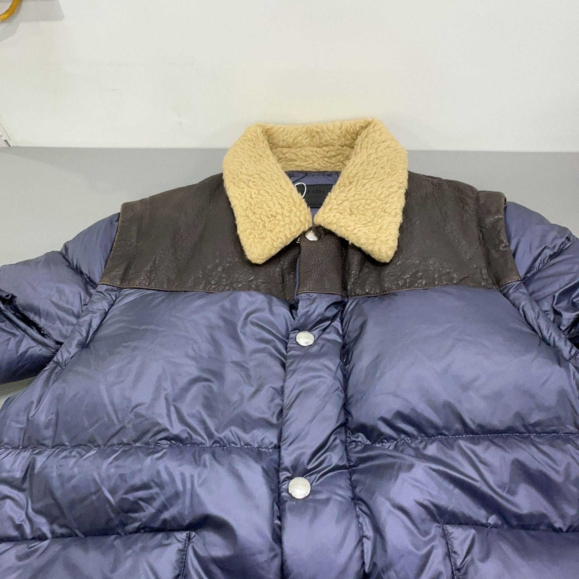 Prada Prada Shearling Collar Down Jacket Size 52 Size US L / EU 52-54 / 3 - 12 Thumbnail