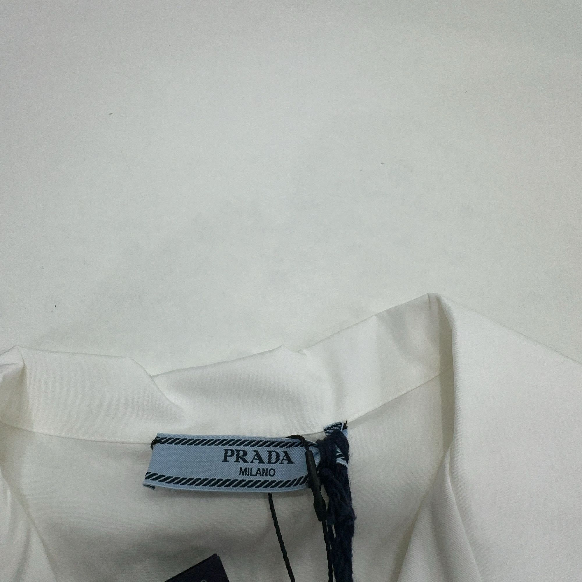 Prada Prada Logo Patch Button Up Shirt Size 40 Size S / US 4 / IT 40 - 5 Thumbnail