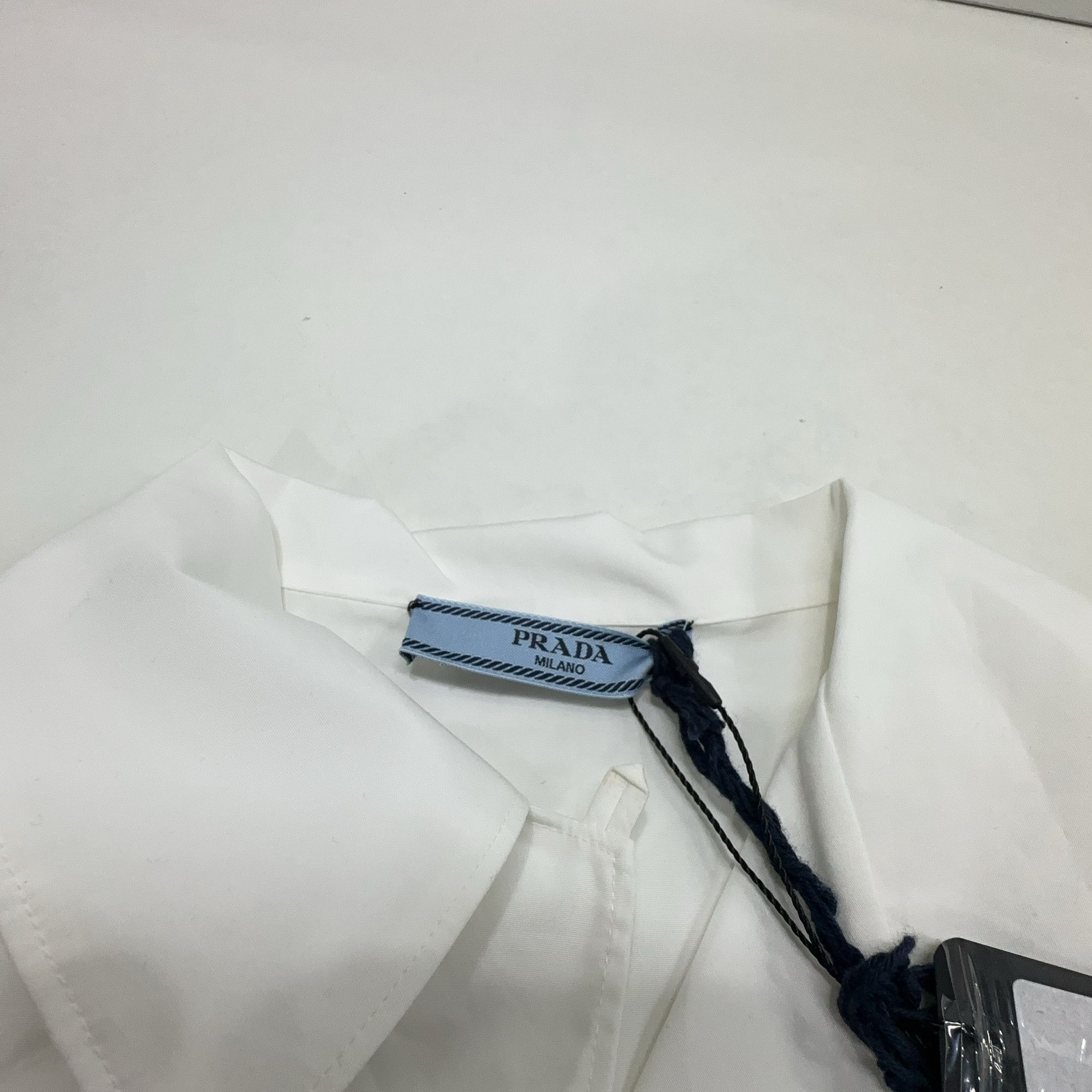 Prada Prada Logo Patch Button Up Shirt Size 40 Size S / US 4 / IT 40 - 7 Thumbnail