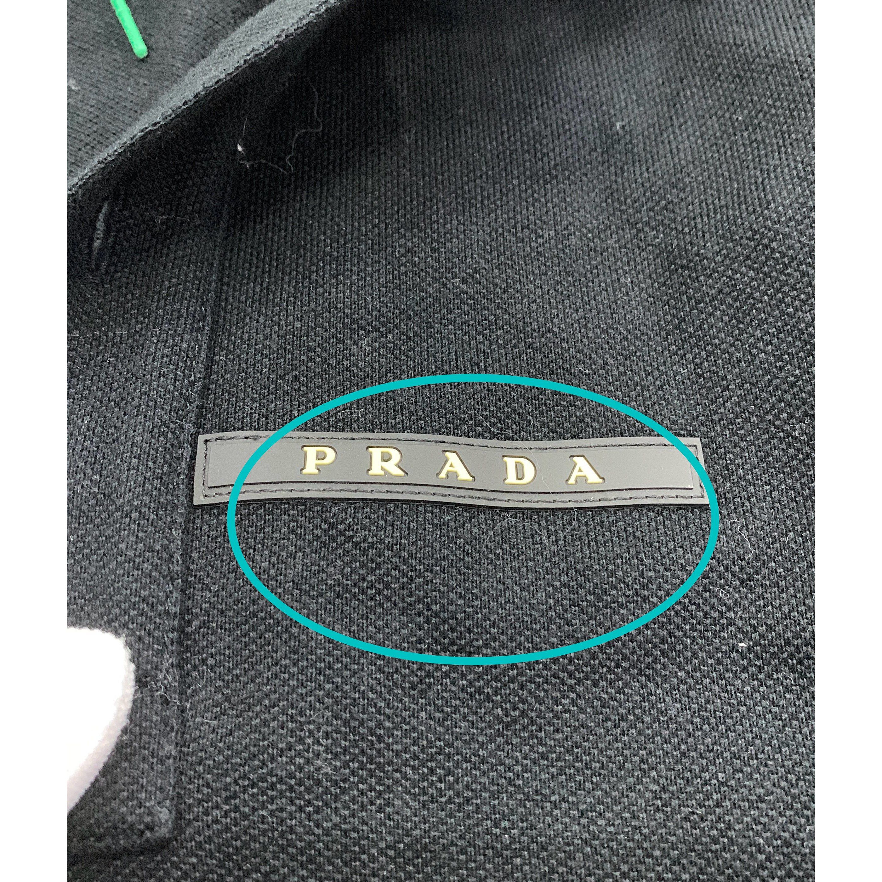 Prada Prada Logo Polo Shirt Size L Size US L / EU 52-54 / 3 - 4 Thumbnail