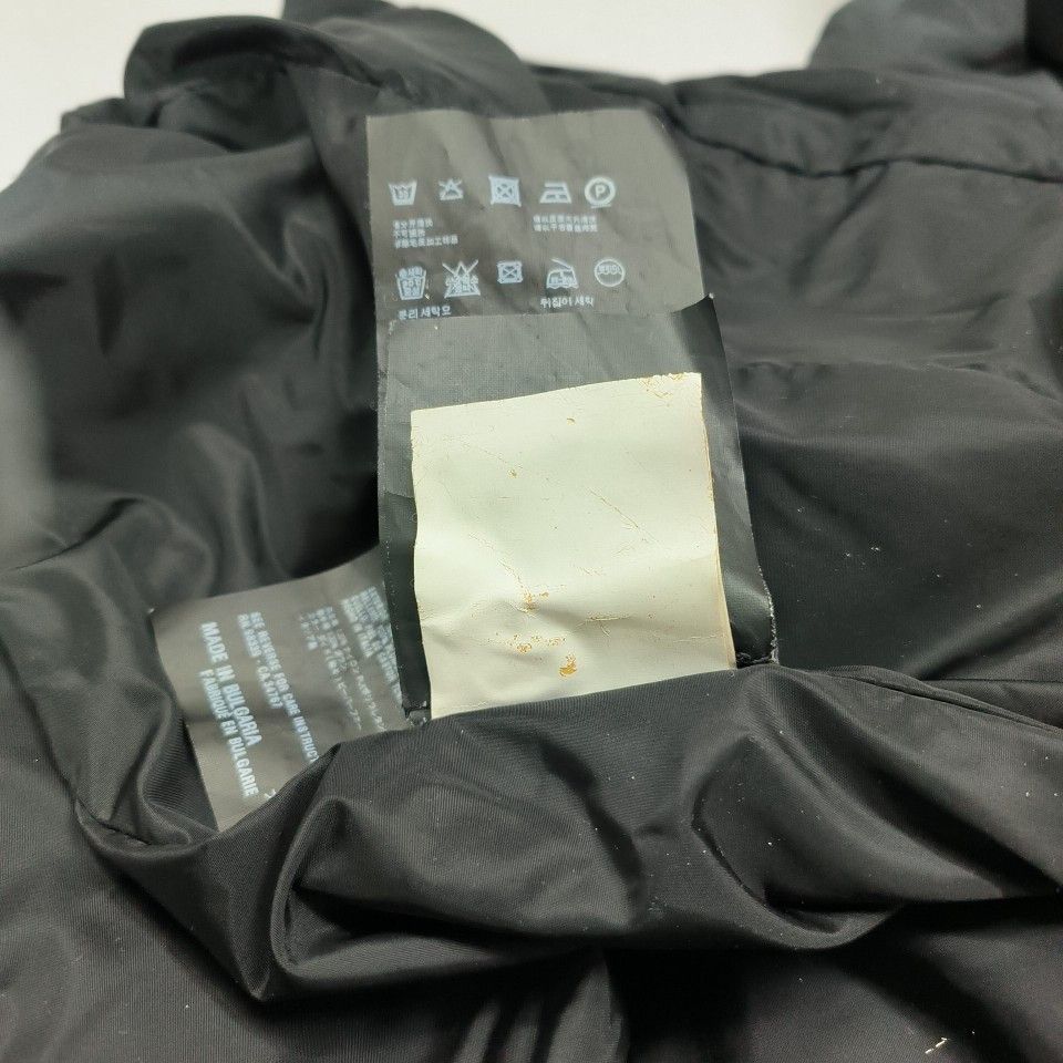 Prada Prada Fur Collar Down Vest Size 40 Size S / US 4 / IT 40 - 4 Thumbnail