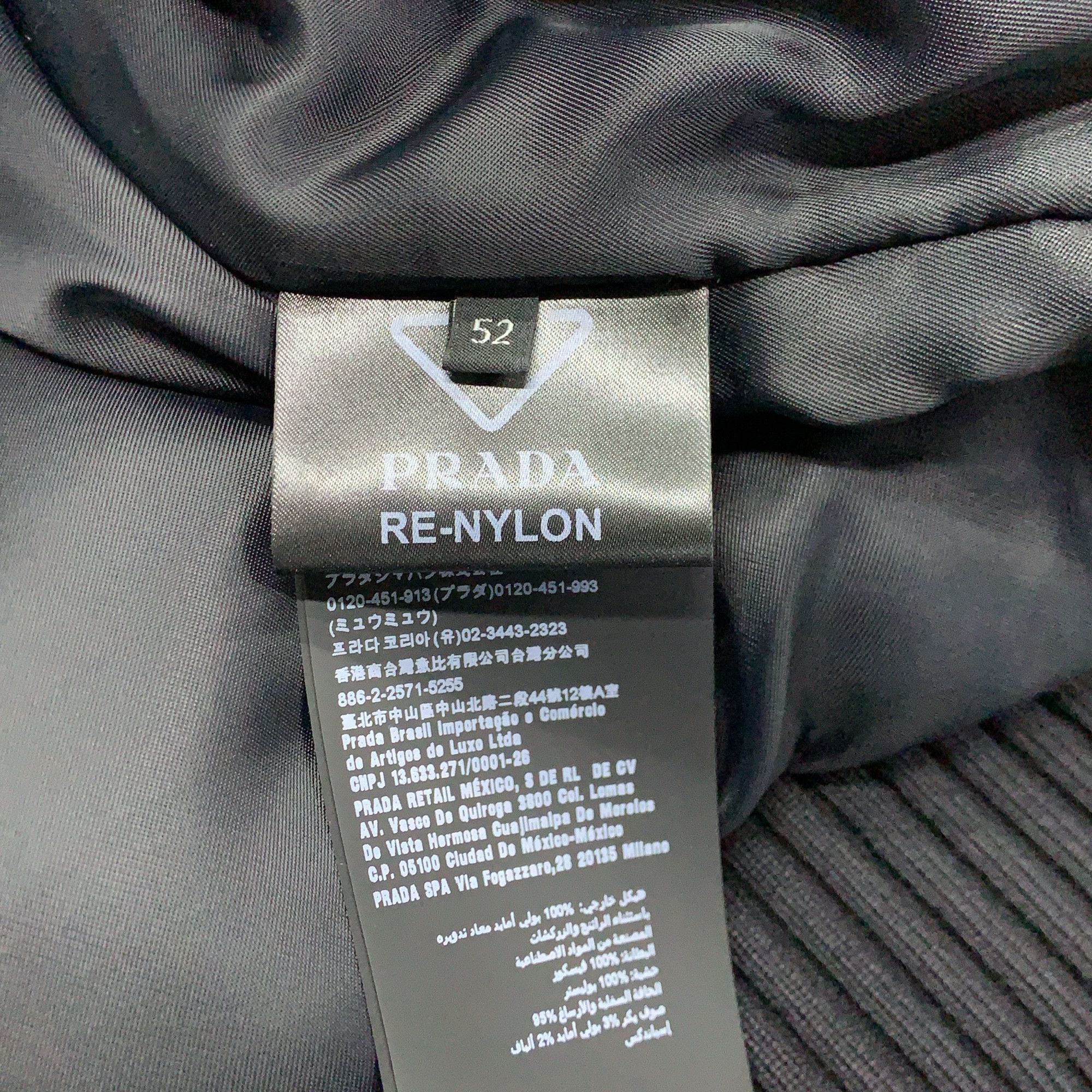 Prada Prada Re-Nylon Logo Bomber Jacket Size 52 Size US L / EU 52-54 / 3 - 3 Thumbnail