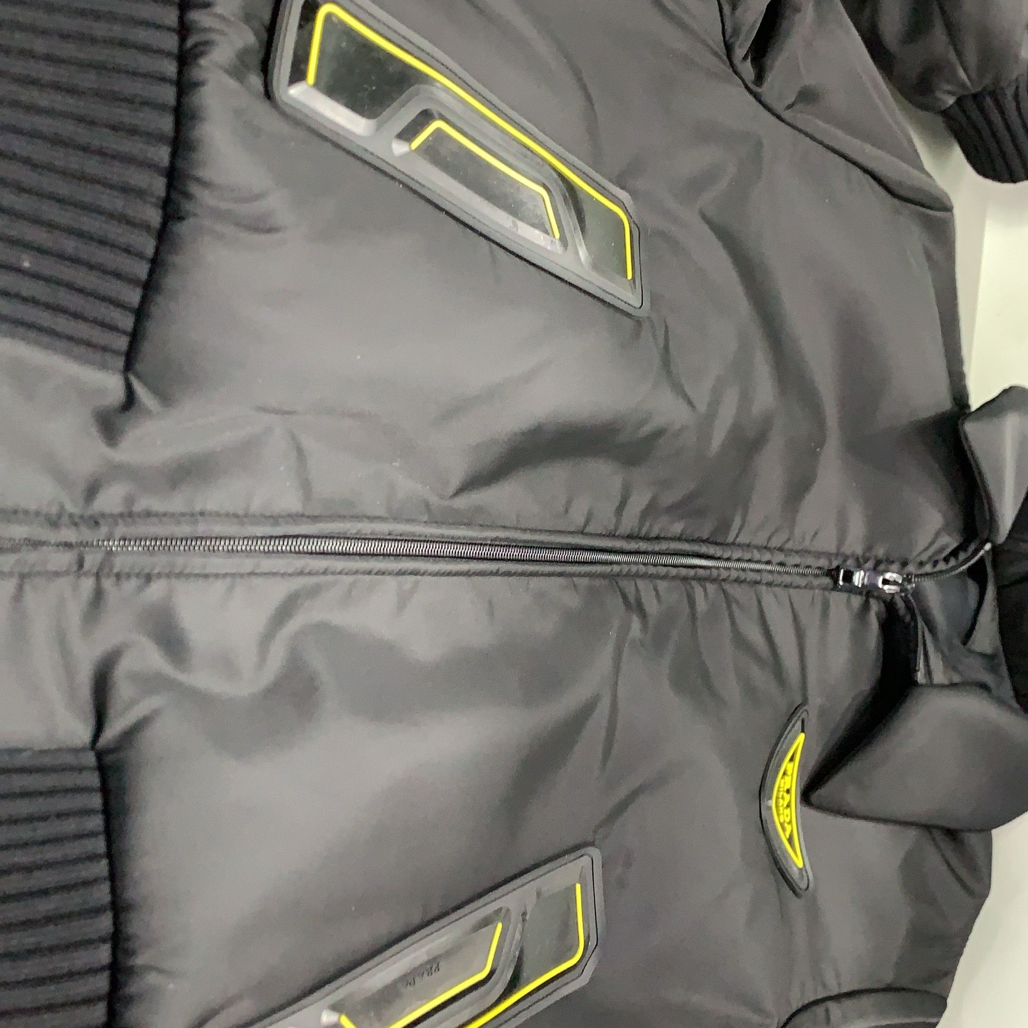 Prada Prada Re-Nylon Logo Bomber Jacket Size 52 Size US L / EU 52-54 / 3 - 9 Thumbnail