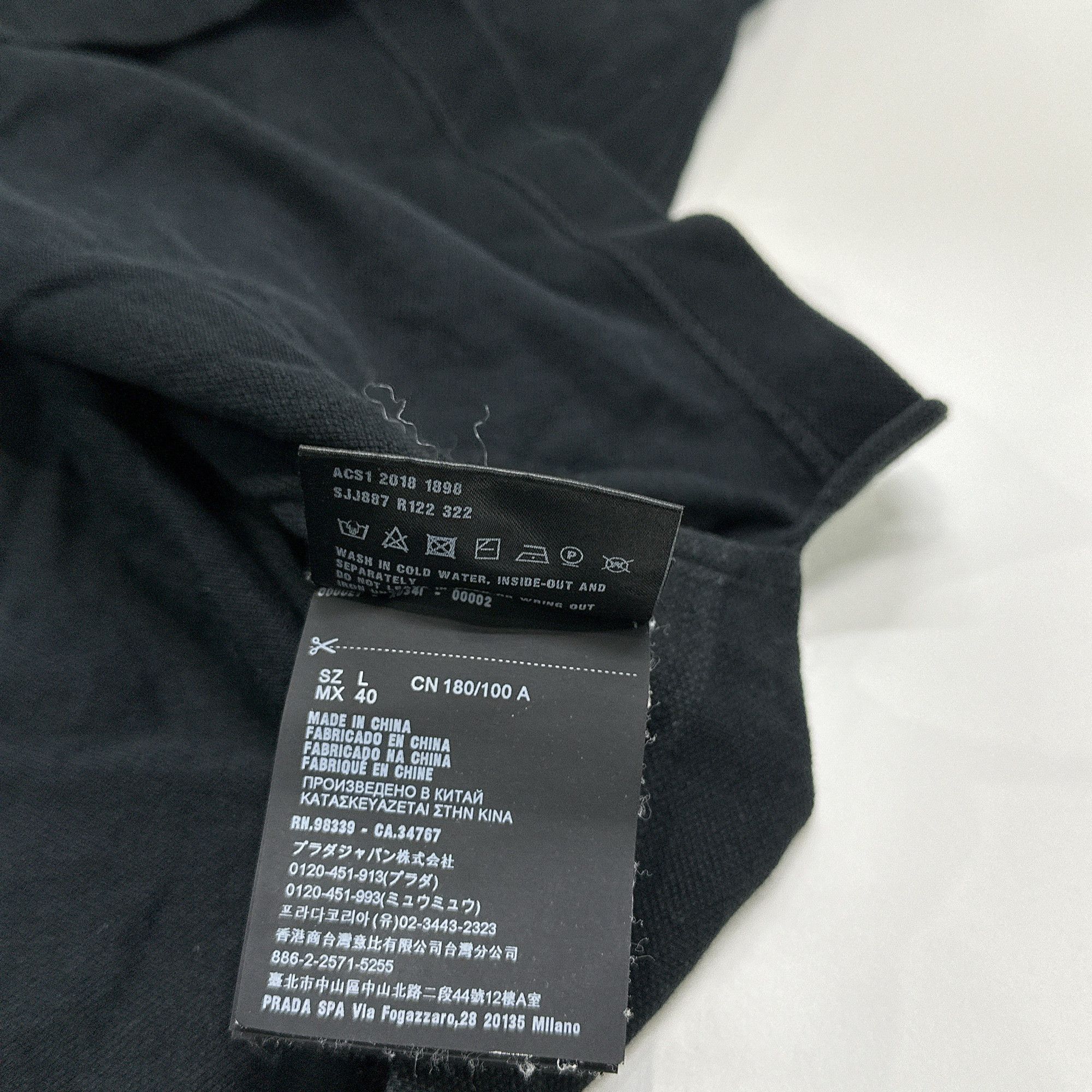 Prada Prada Logo Patch Polo Shirt Size L Size US L / EU 52-54 / 3 - 5 Thumbnail