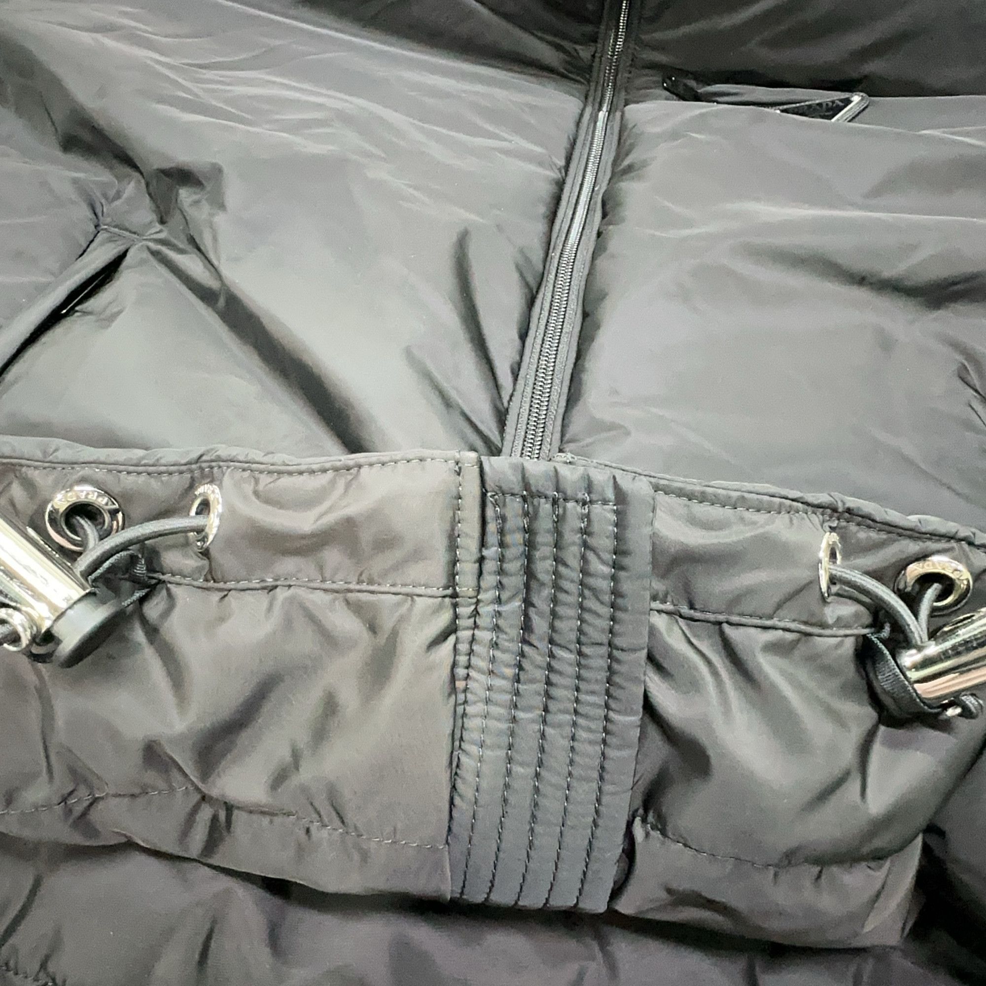 Prada Prada Re-Nylon Logo Puffer Jacket Size 60 Size US XXL / EU 58 / 5 - 11 Thumbnail