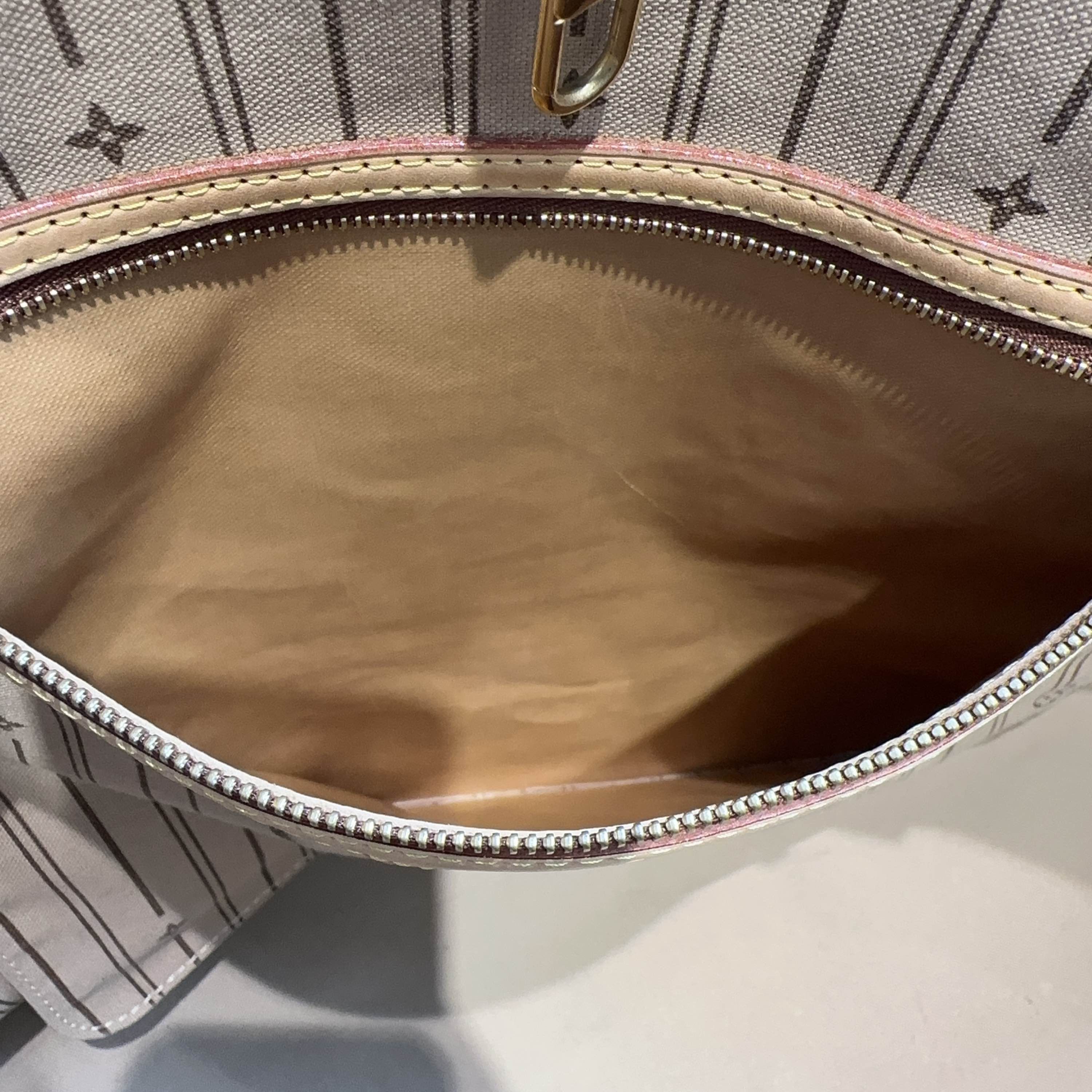 Louis Vuitton Louis Vuitton Monogram Tote Bag One Size Size ONE SIZE - 9 Thumbnail