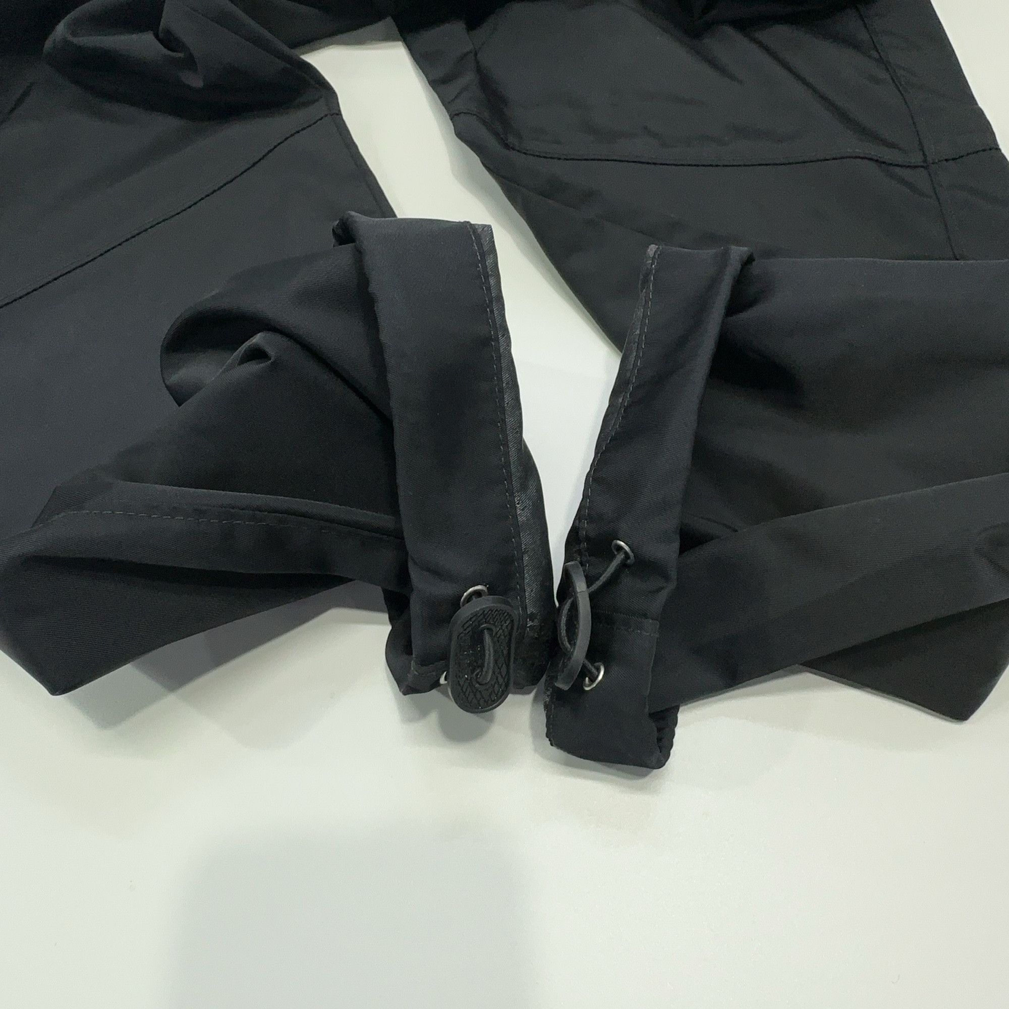 Prada Prada Re-Nylon Triangle Logo Pants Size 48 Size US 32 / EU 48 - 8 Thumbnail