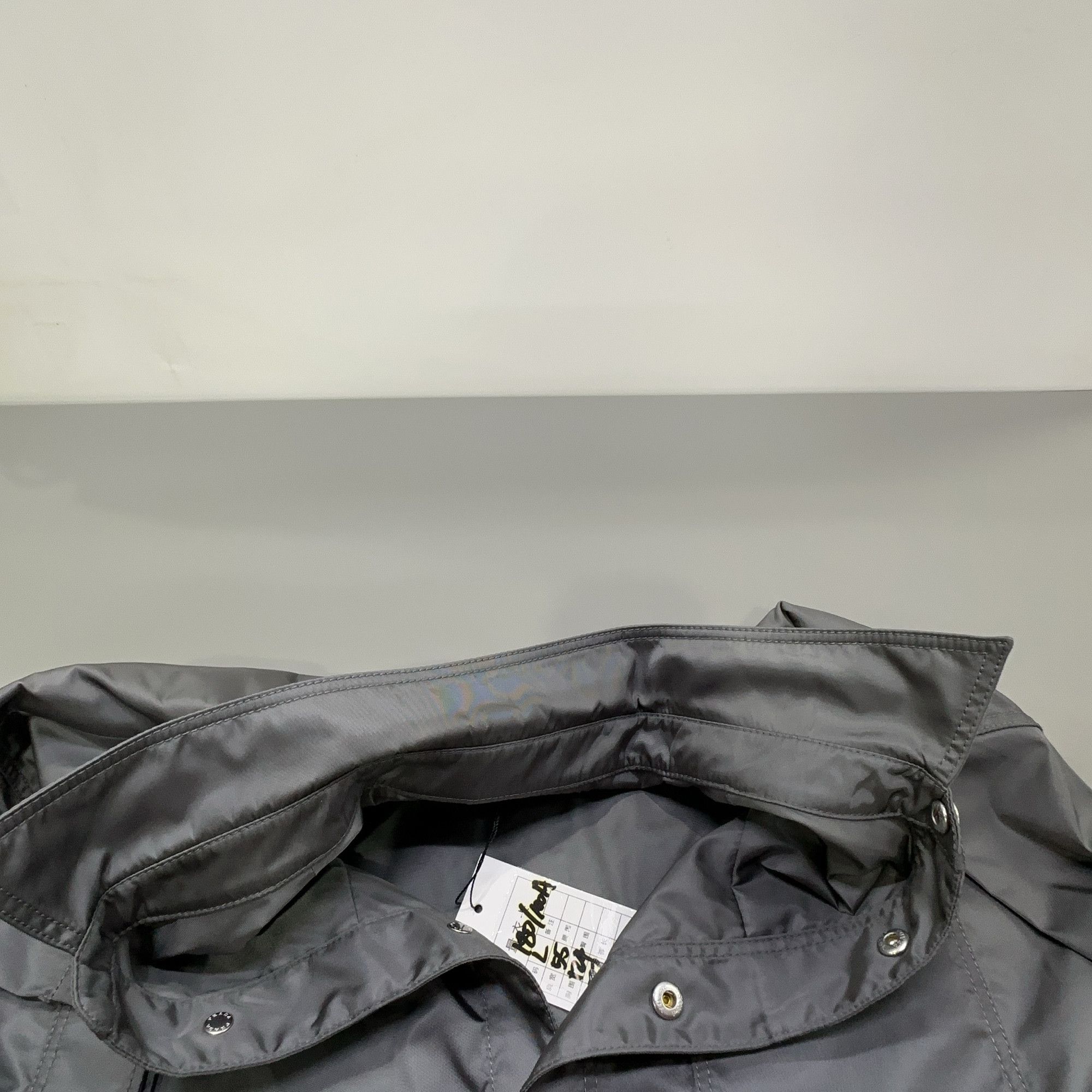 Prada Prada Nylon Logo Patch Shirt Size L Size US L / EU 52-54 / 3 - 6 Thumbnail