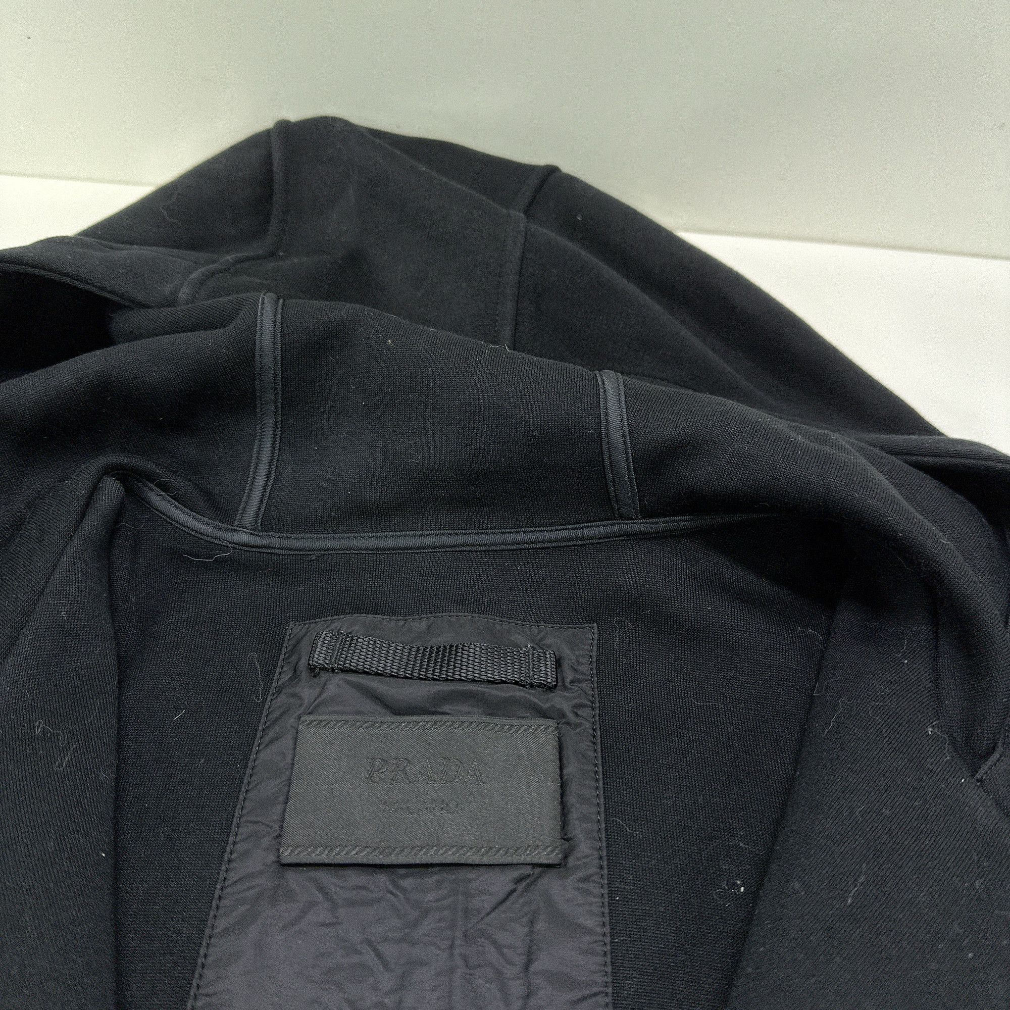 Prada Prada Logo Zip-Up Hooded Jacket Size M Size US M / EU 48-50 / 2 - 3 Thumbnail