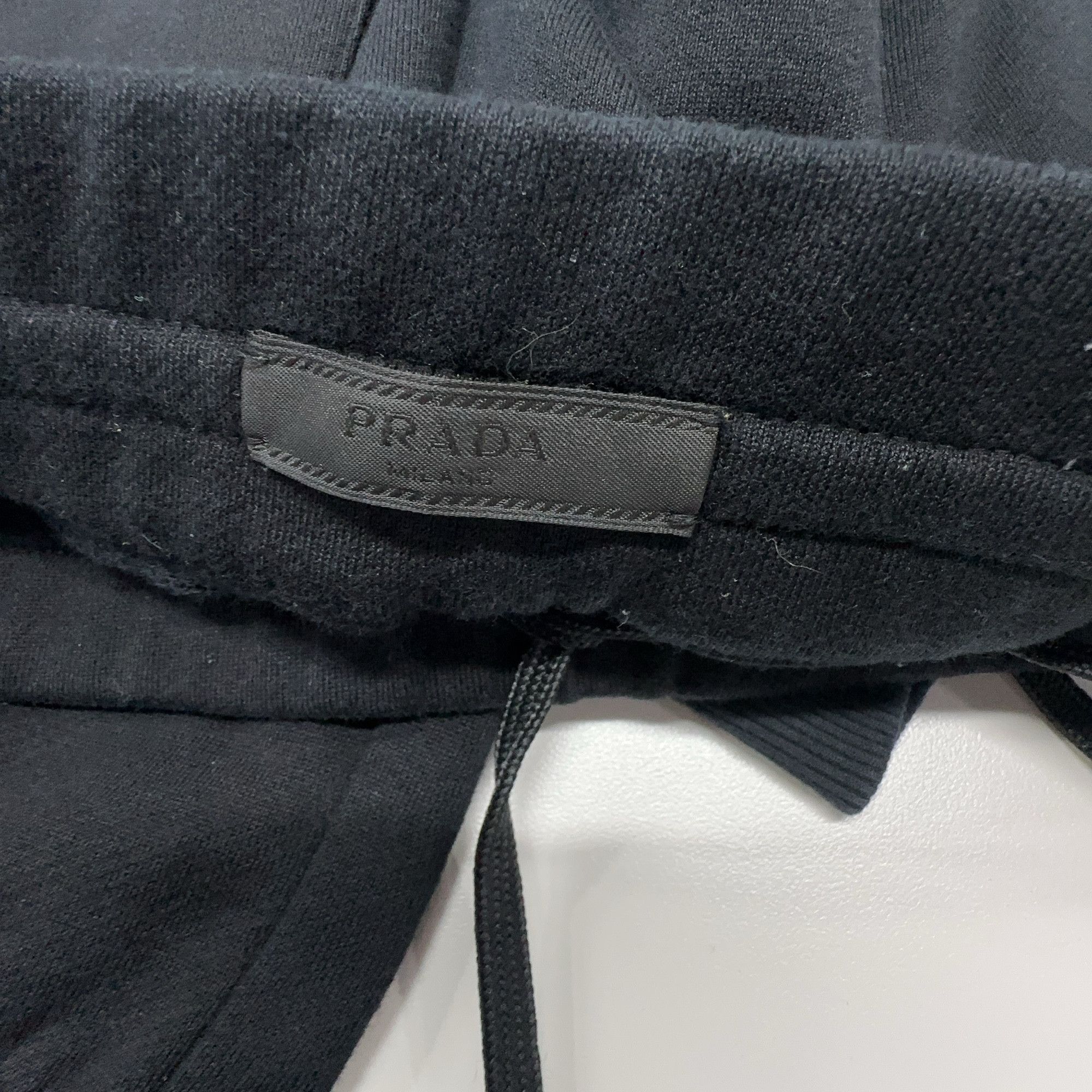 Prada Prada Logo Patch Sweatpants Size M Size US 32 / EU 48 - 3 Thumbnail