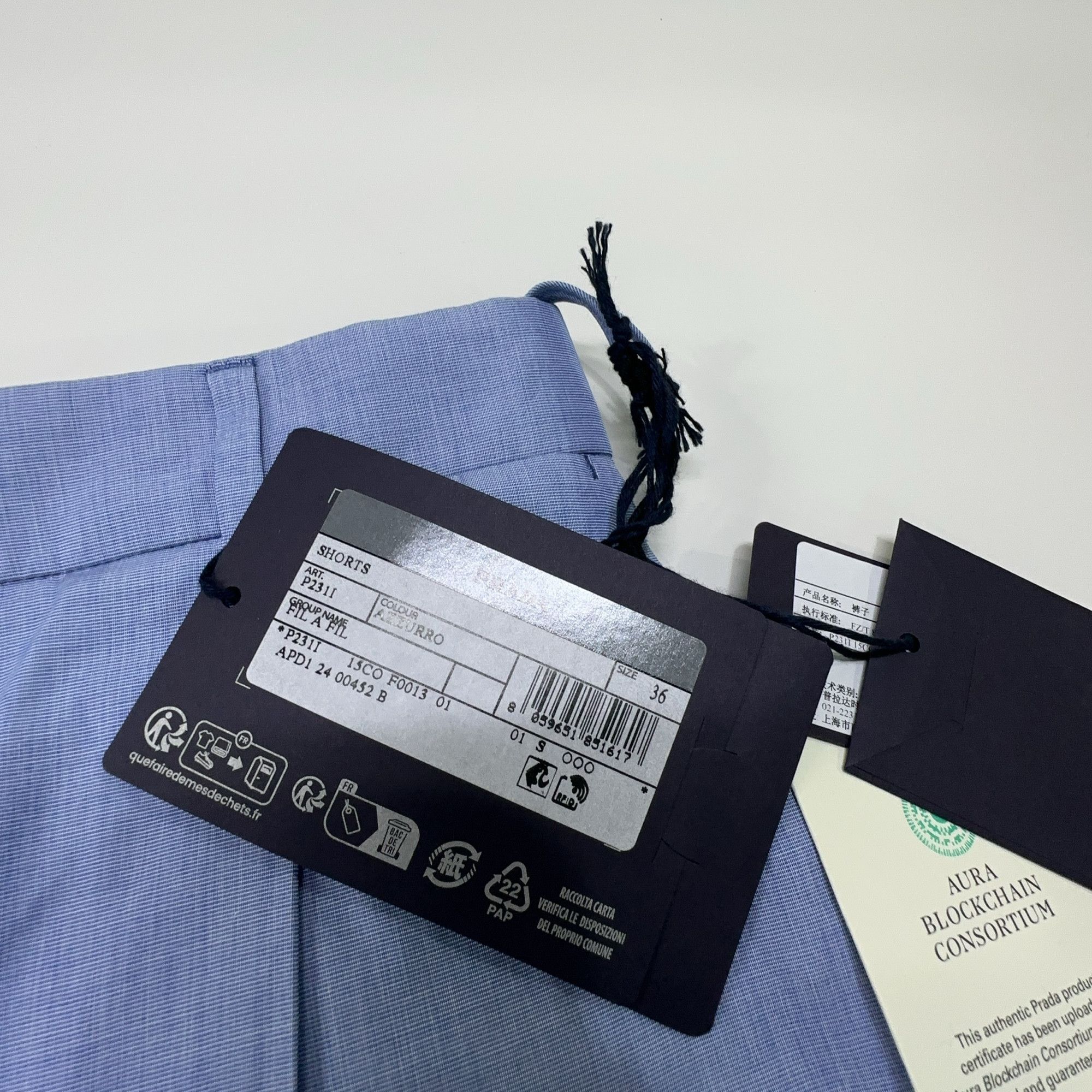 Prada Prada Blue Cotton Shorts Size 36 Size 25" / US 0 / IT 36 - 3 Thumbnail