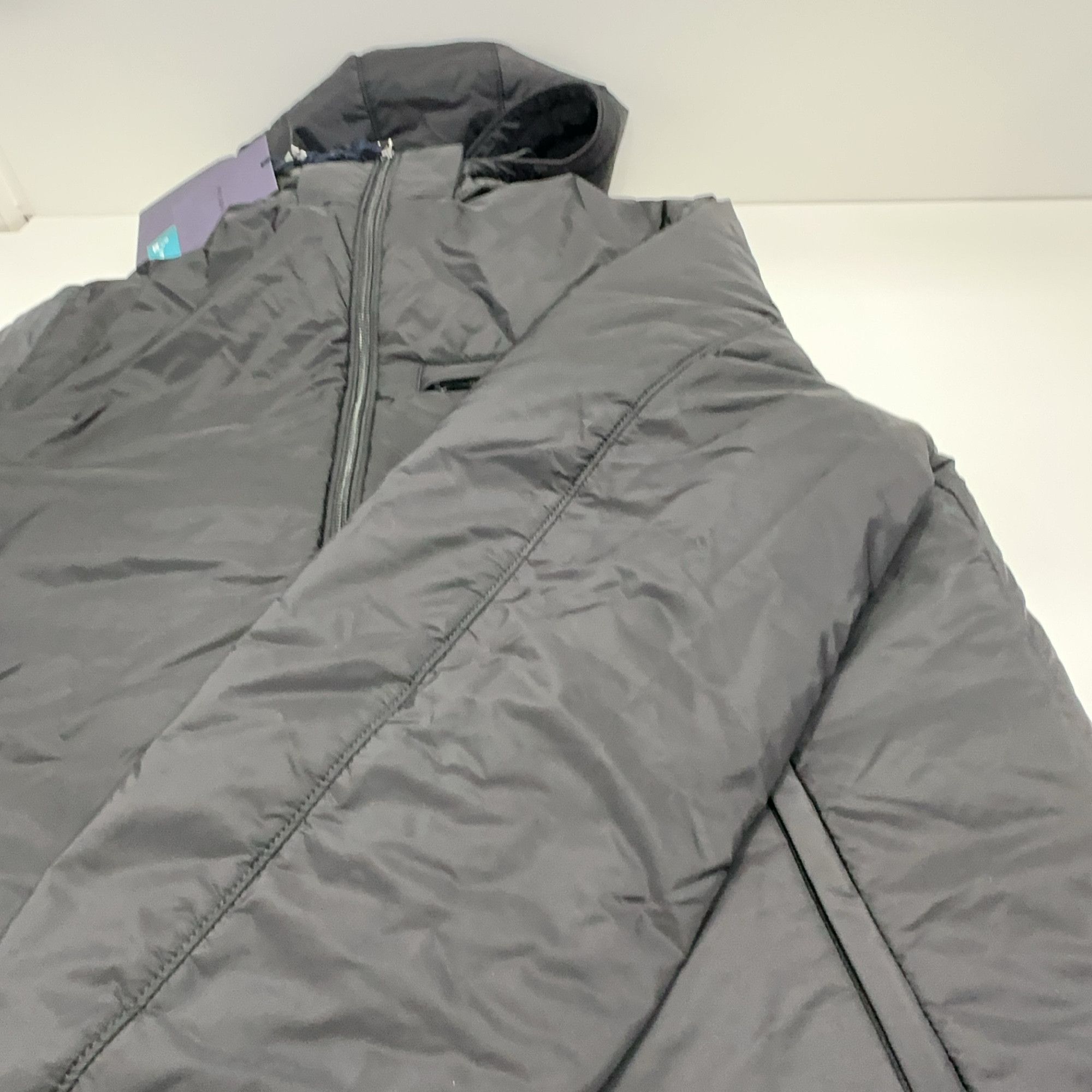 Prada Prada Re-Nylon Hooded Puffer Jacket Size XL Size US XL / EU 56 / 4 - 9 Thumbnail