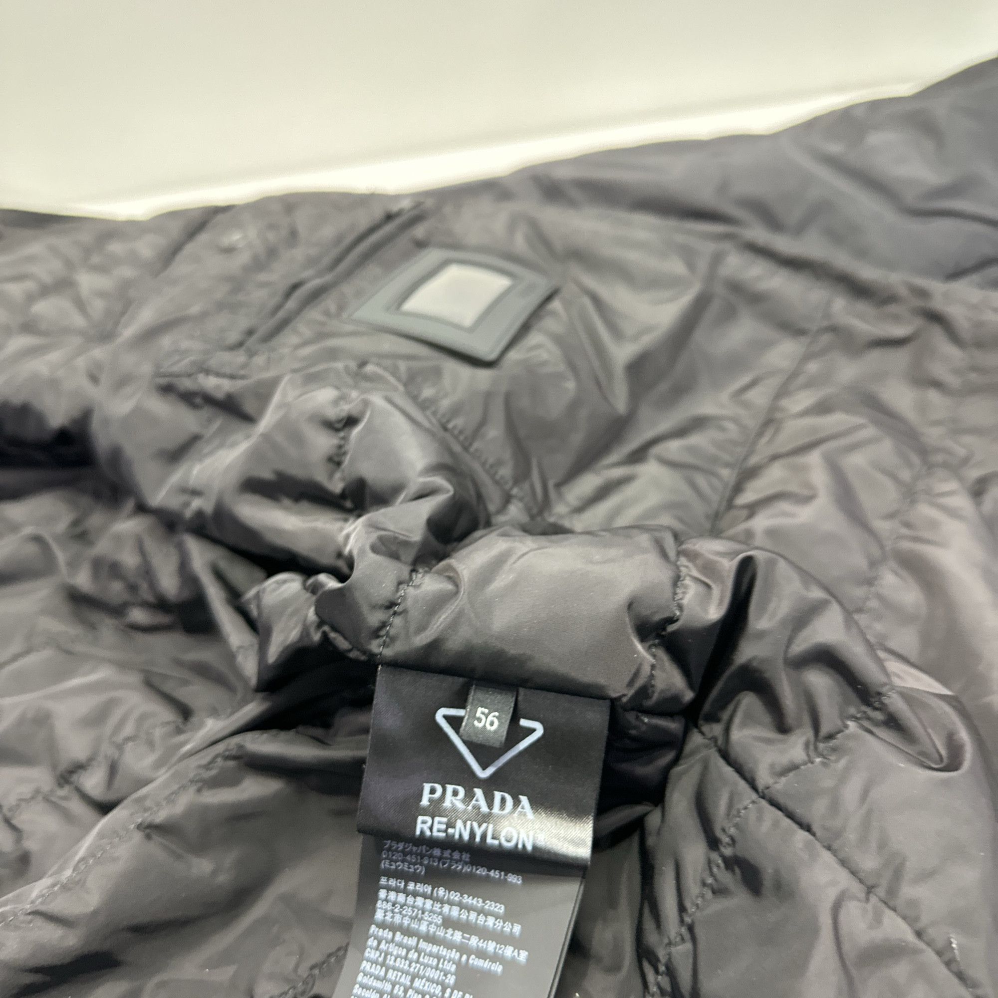 Prada Prada Re-Nylon Hooded Puffer Jacket Size XL Size US XL / EU 56 / 4 - 4 Thumbnail