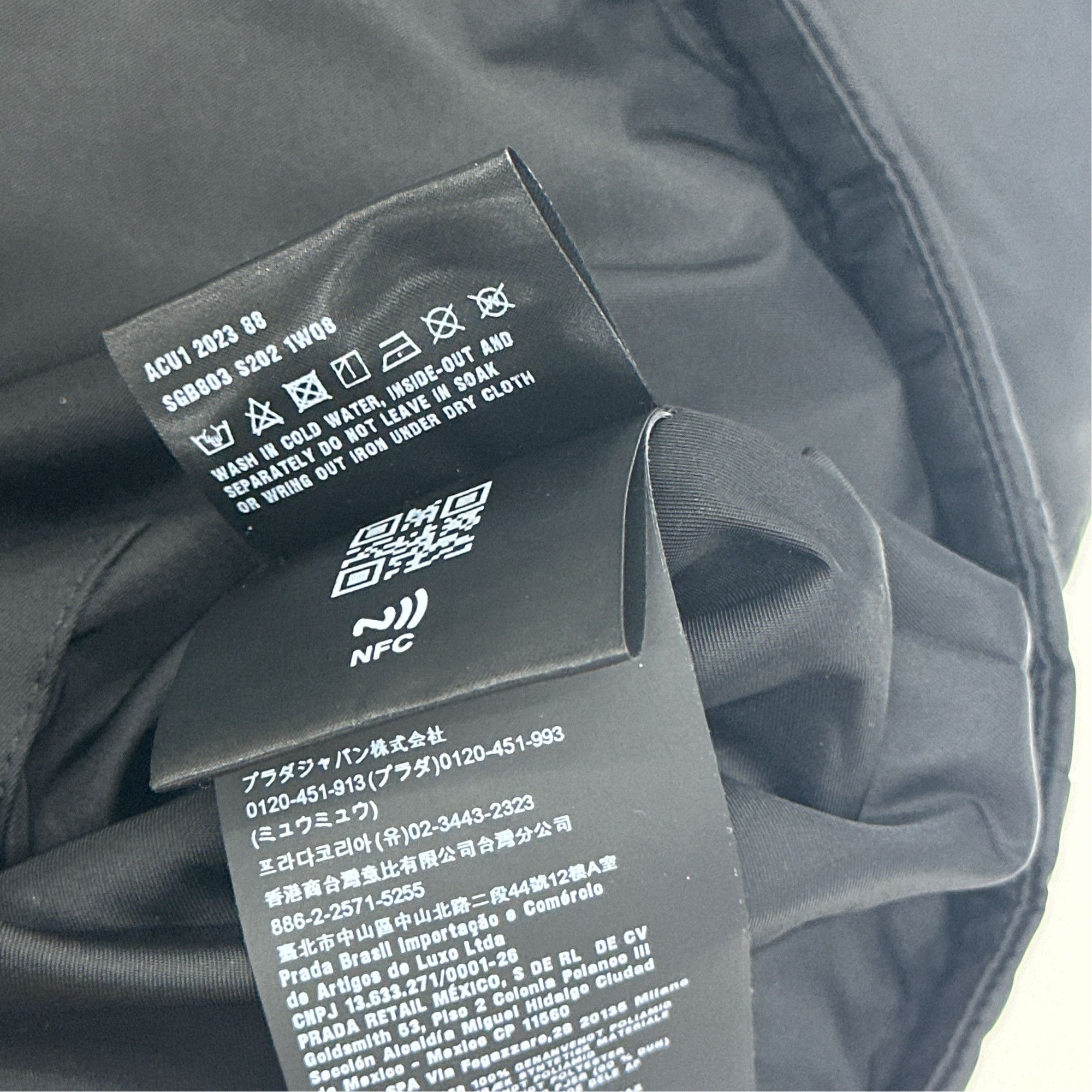 Prada Prada Re-Nylon Puffer Jacket Size M Size US M / EU 48-50 / 2 - 3 Thumbnail