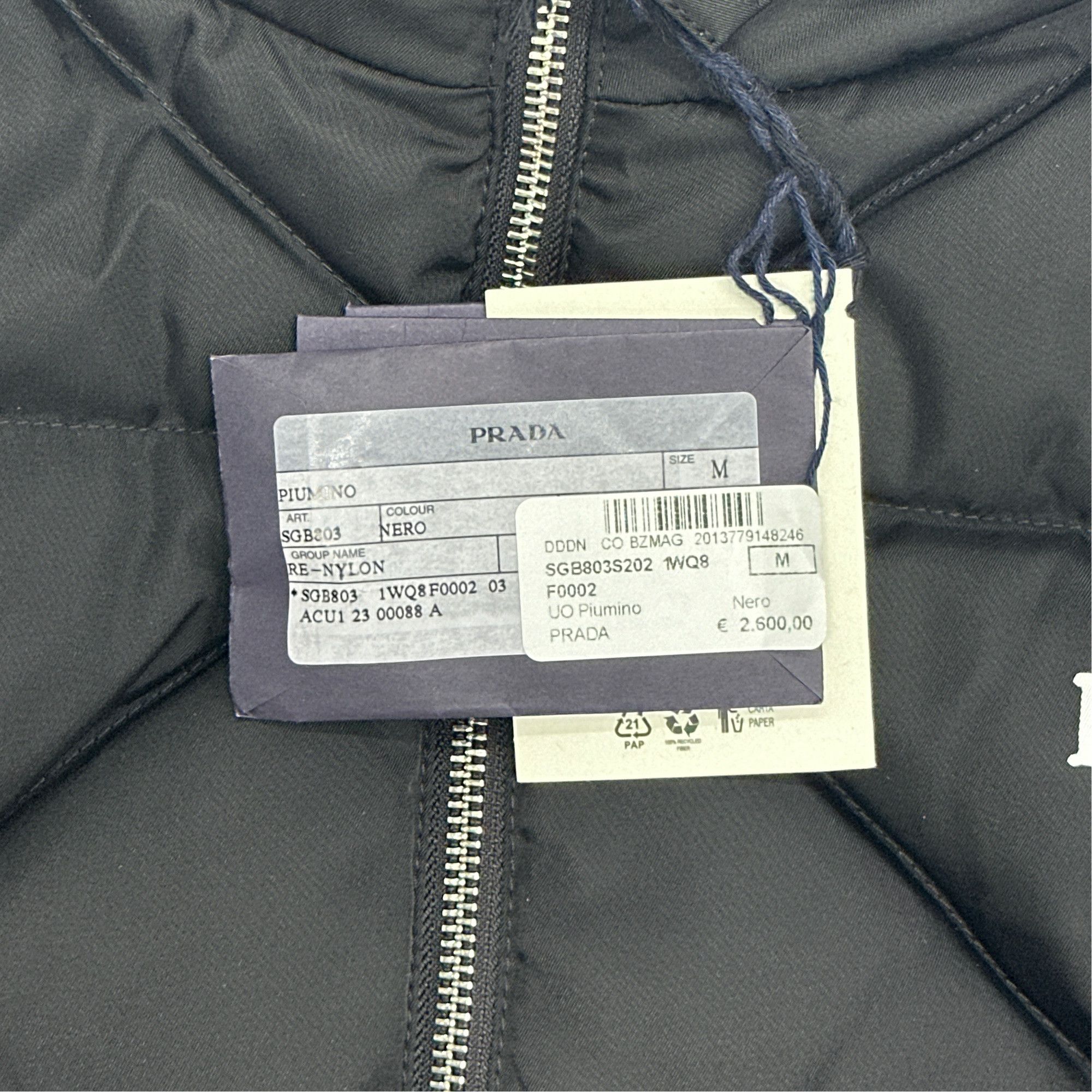 Prada Prada Re-Nylon Puffer Jacket Size M Size US M / EU 48-50 / 2 - 4 Thumbnail