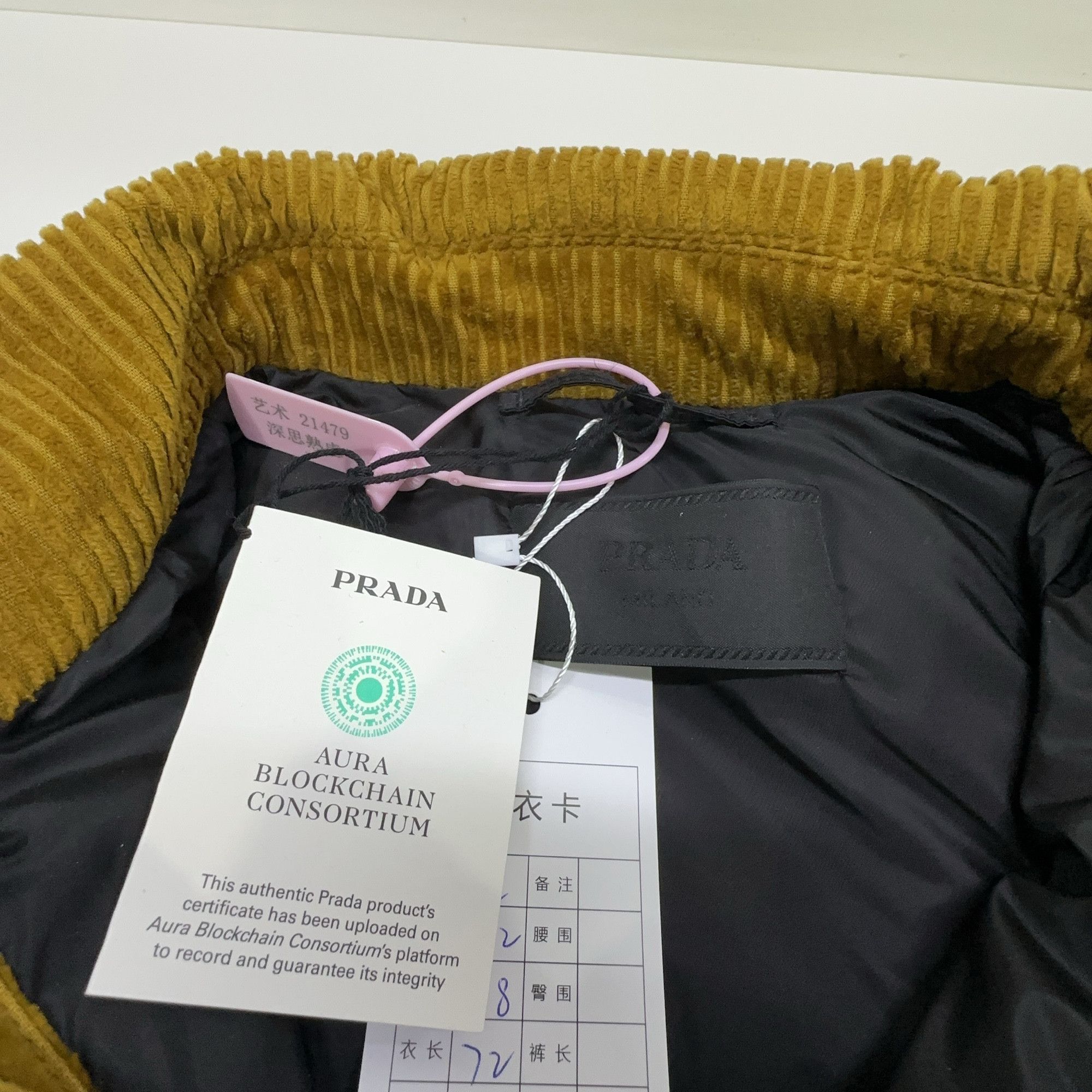 Prada Prada Corduroy Down Jacket Size L Size US L / EU 52-54 / 3 - 6 Thumbnail