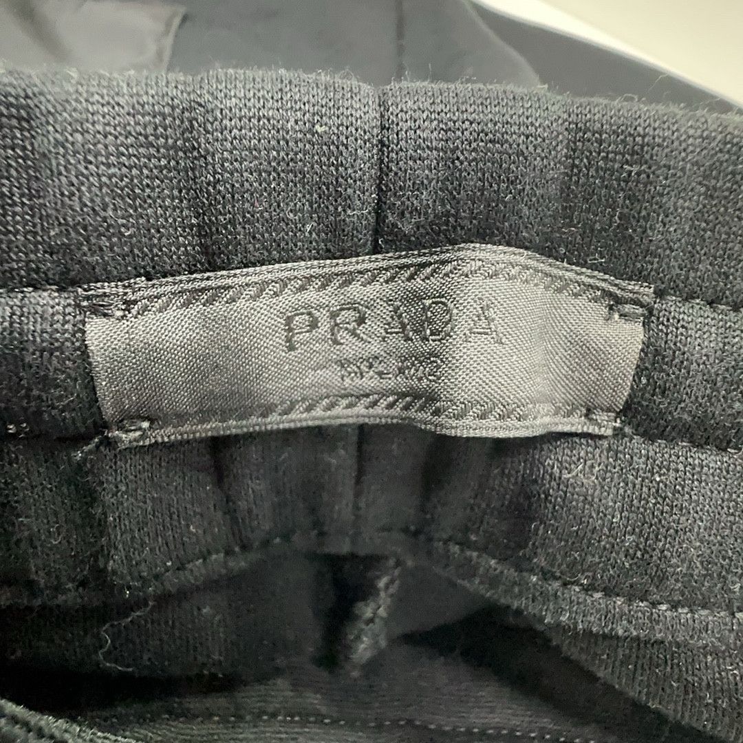 Prada Prada Logo Nylon Pocket Joggers Size L Size US 34 / EU 50 - 5 Thumbnail
