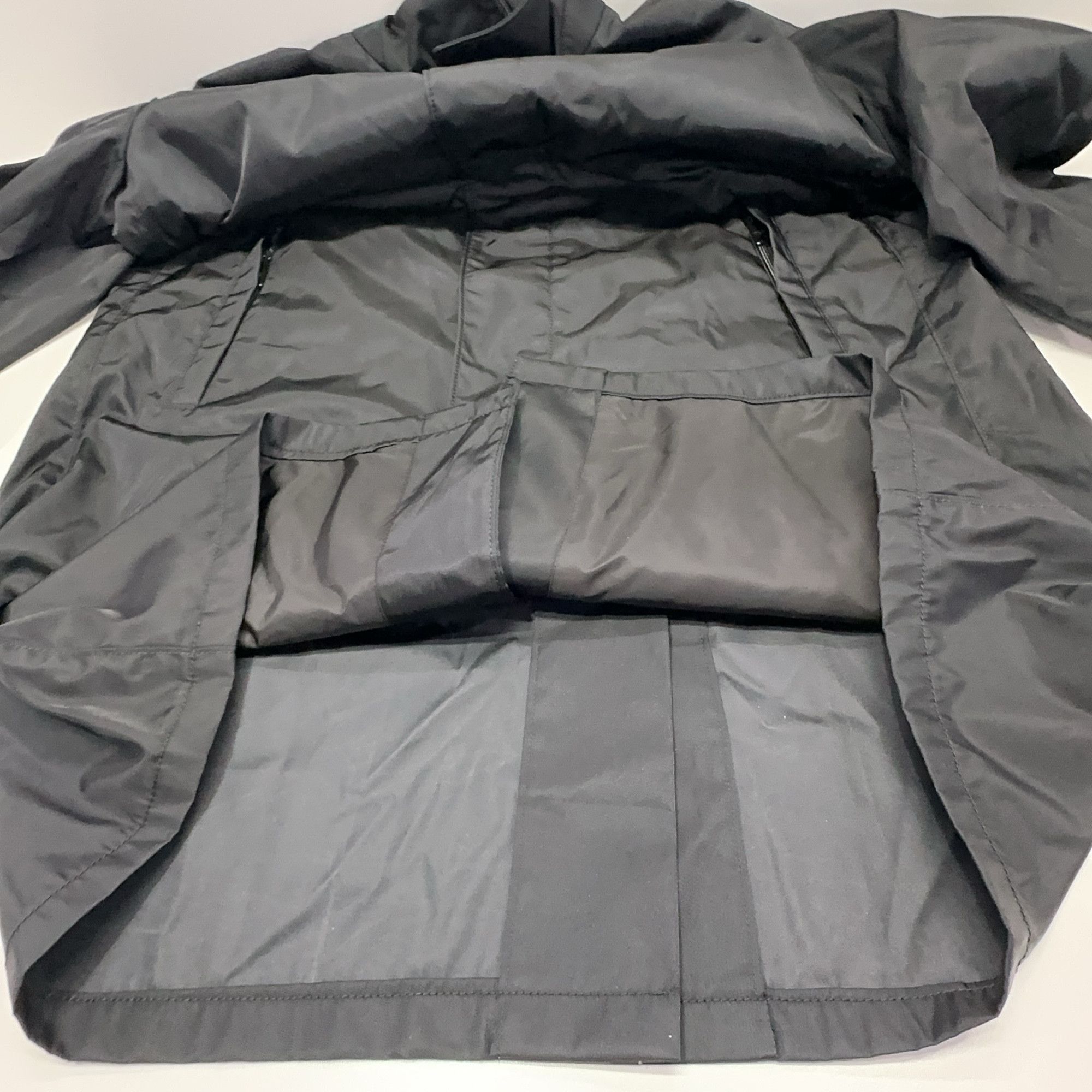 Prada Prada Re-Nylon Button Coat Size 50 Size US M / EU 48-50 / 2 - 9 Thumbnail