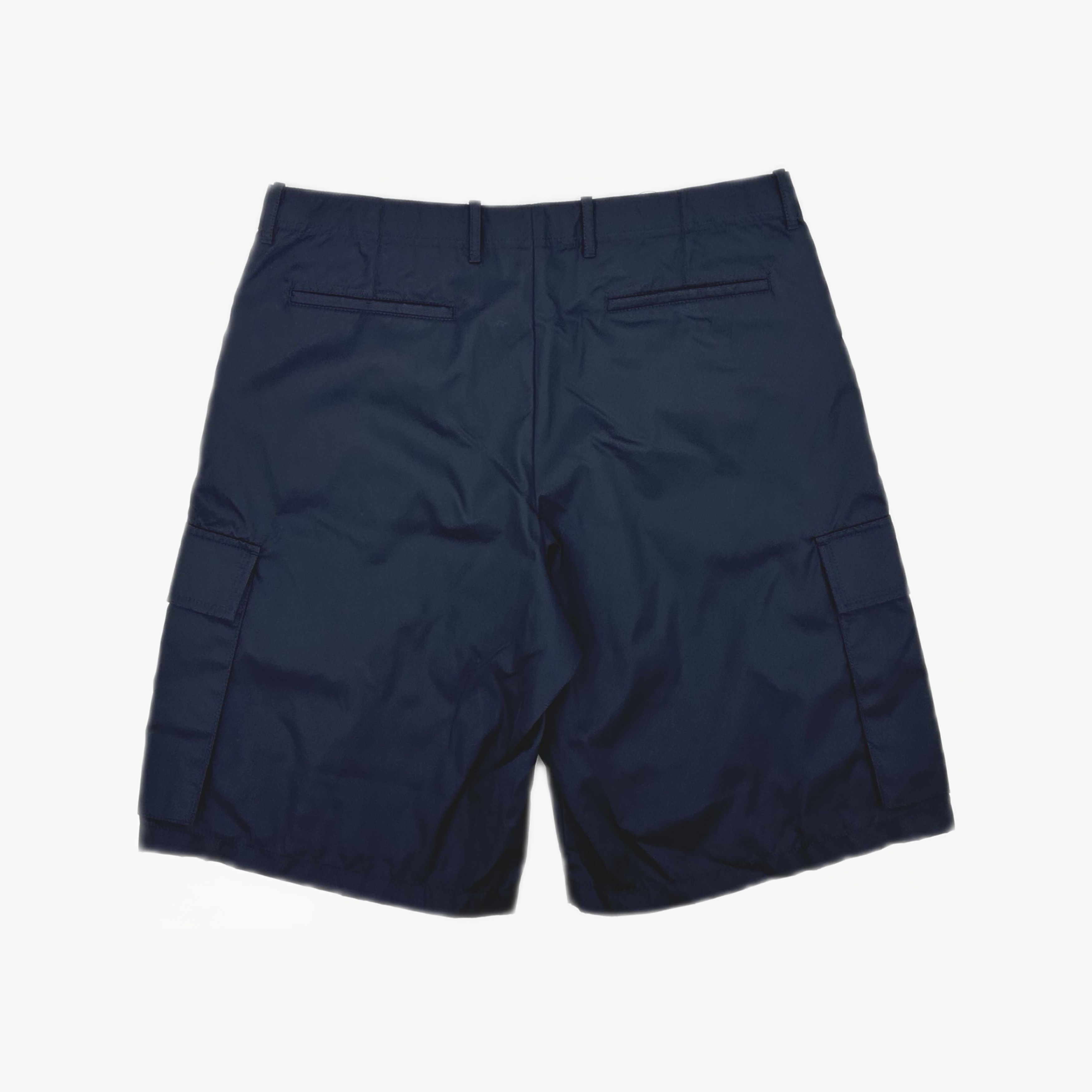 Prada Prada Re-Nylon Cargo Shorts Navy Size 50 Size US 34 / EU 50 - 2 Thumbnail