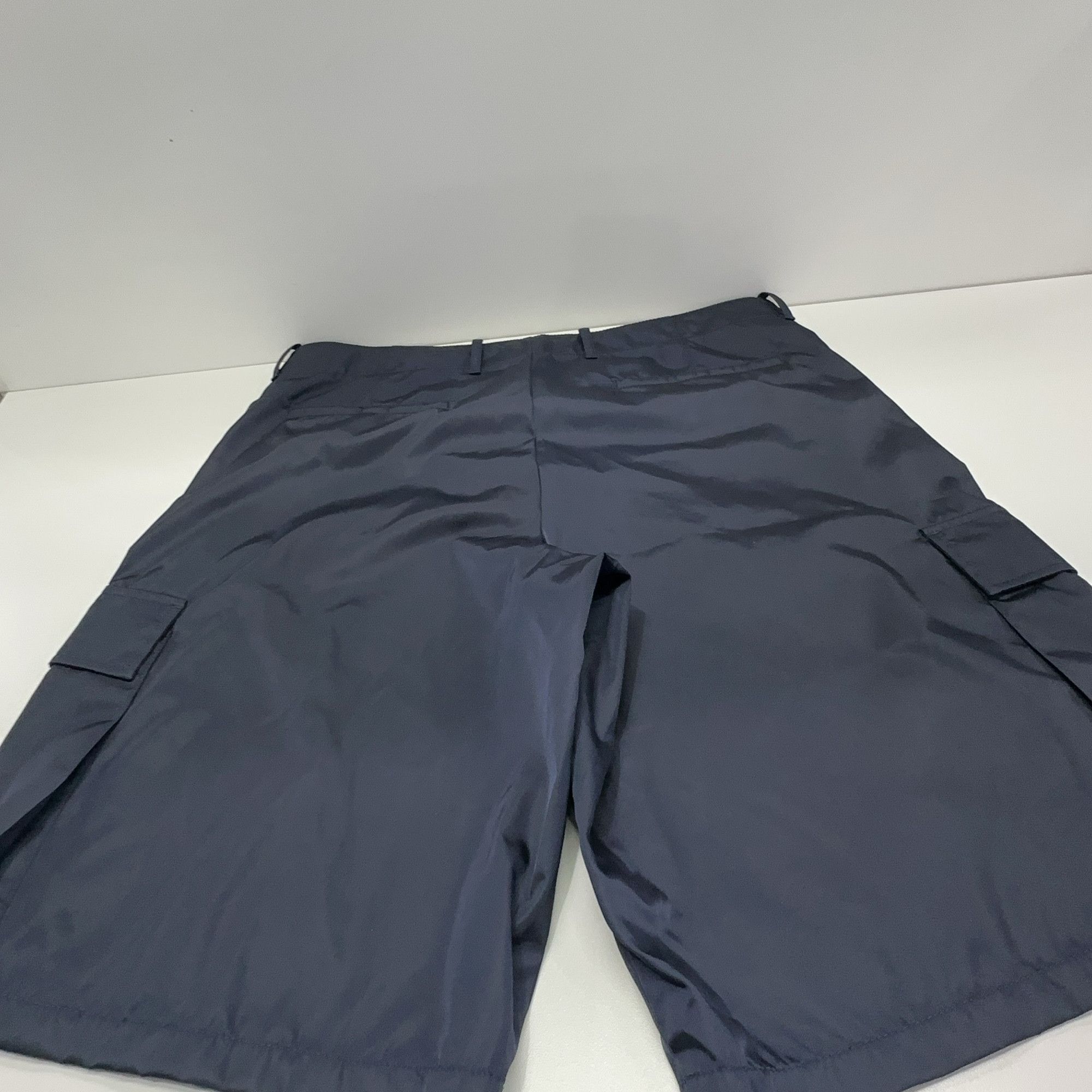 Prada Prada Re-Nylon Cargo Shorts Navy Size 50 Size US 34 / EU 50 - 8 Thumbnail