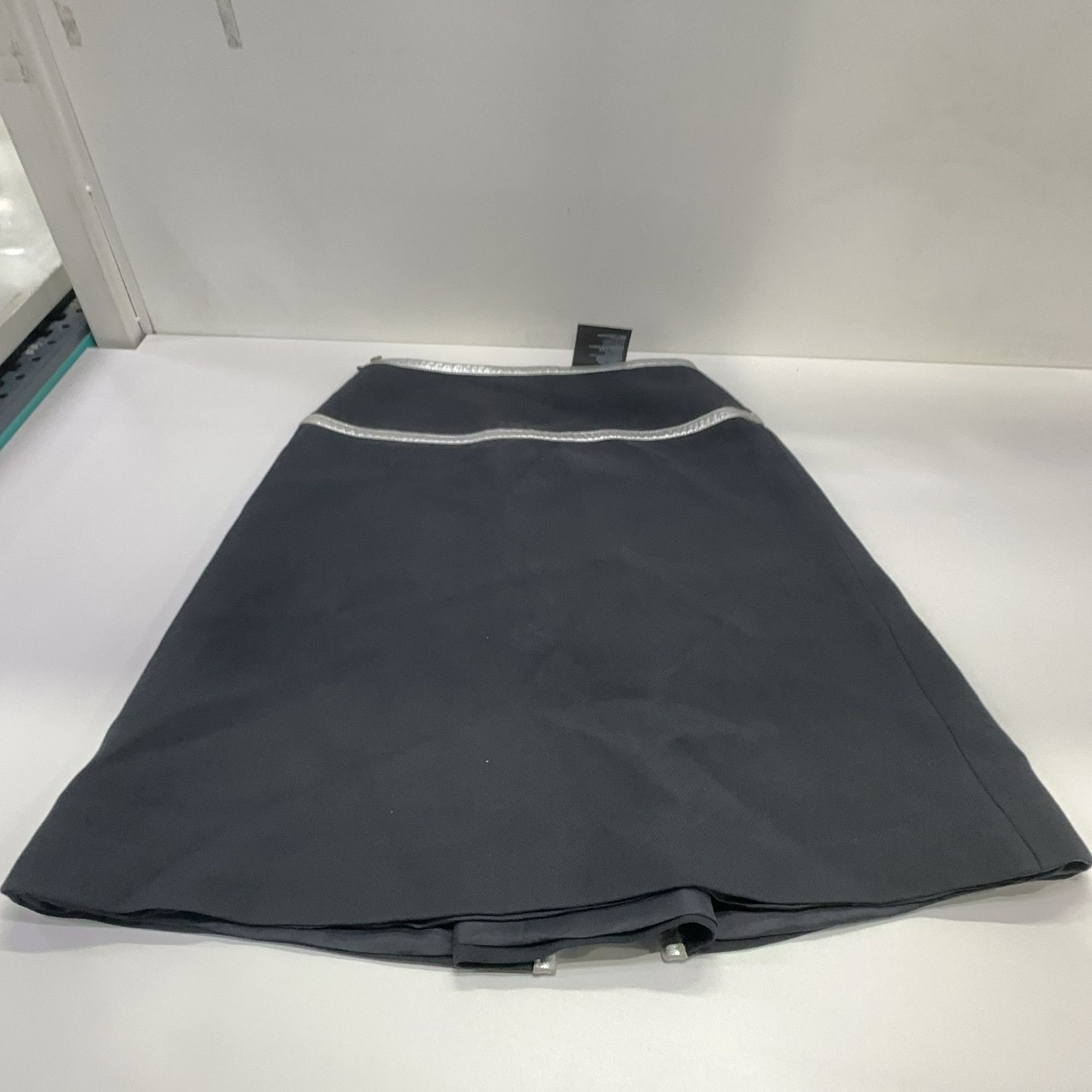 Prada Prada Metallic Trim Skirt Size 40 Size 27" / US 4 / IT 40 - 9 Thumbnail