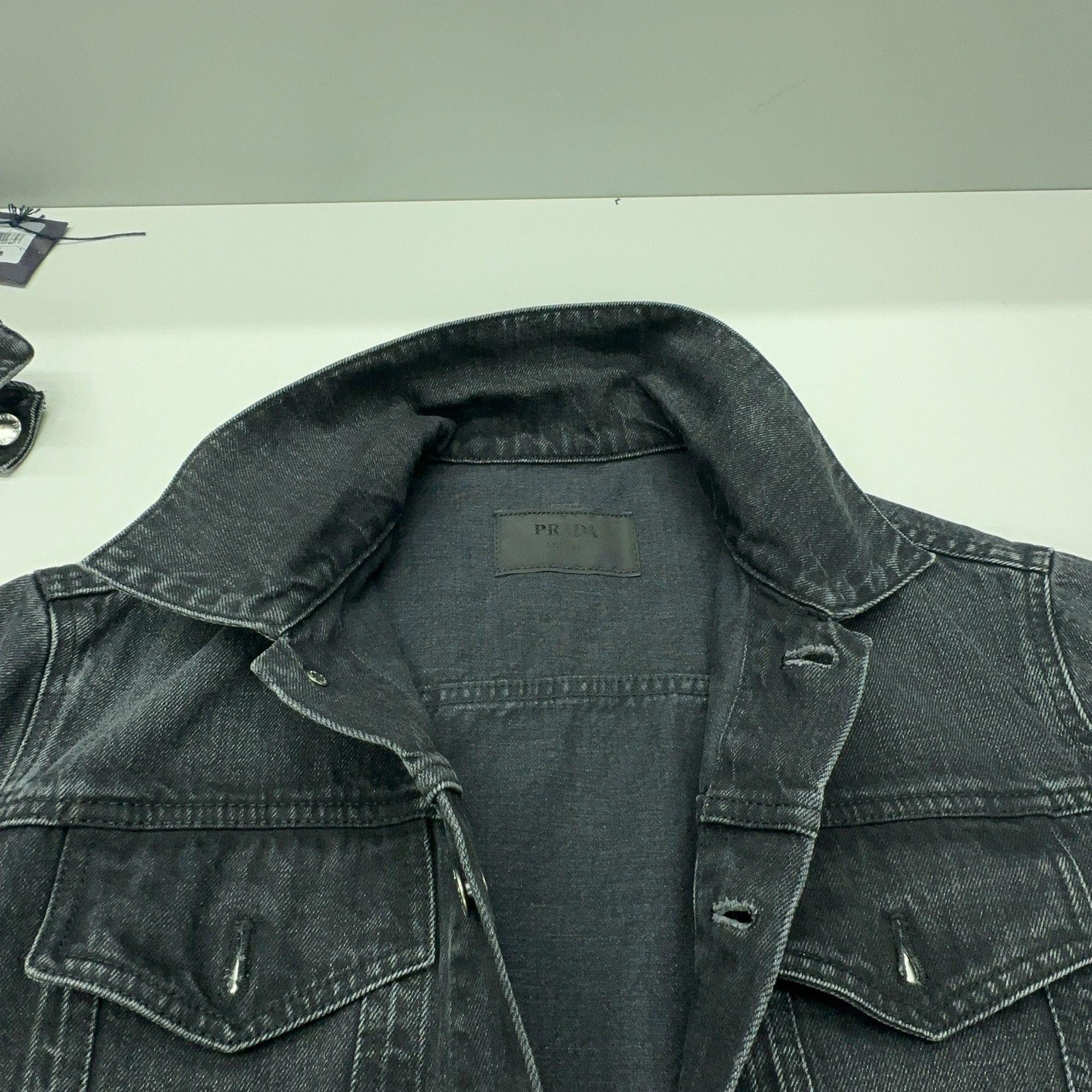 Prada Prada Logo Patch Denim Jacket Size M Size US M / EU 48-50 / 2 - 9 Thumbnail