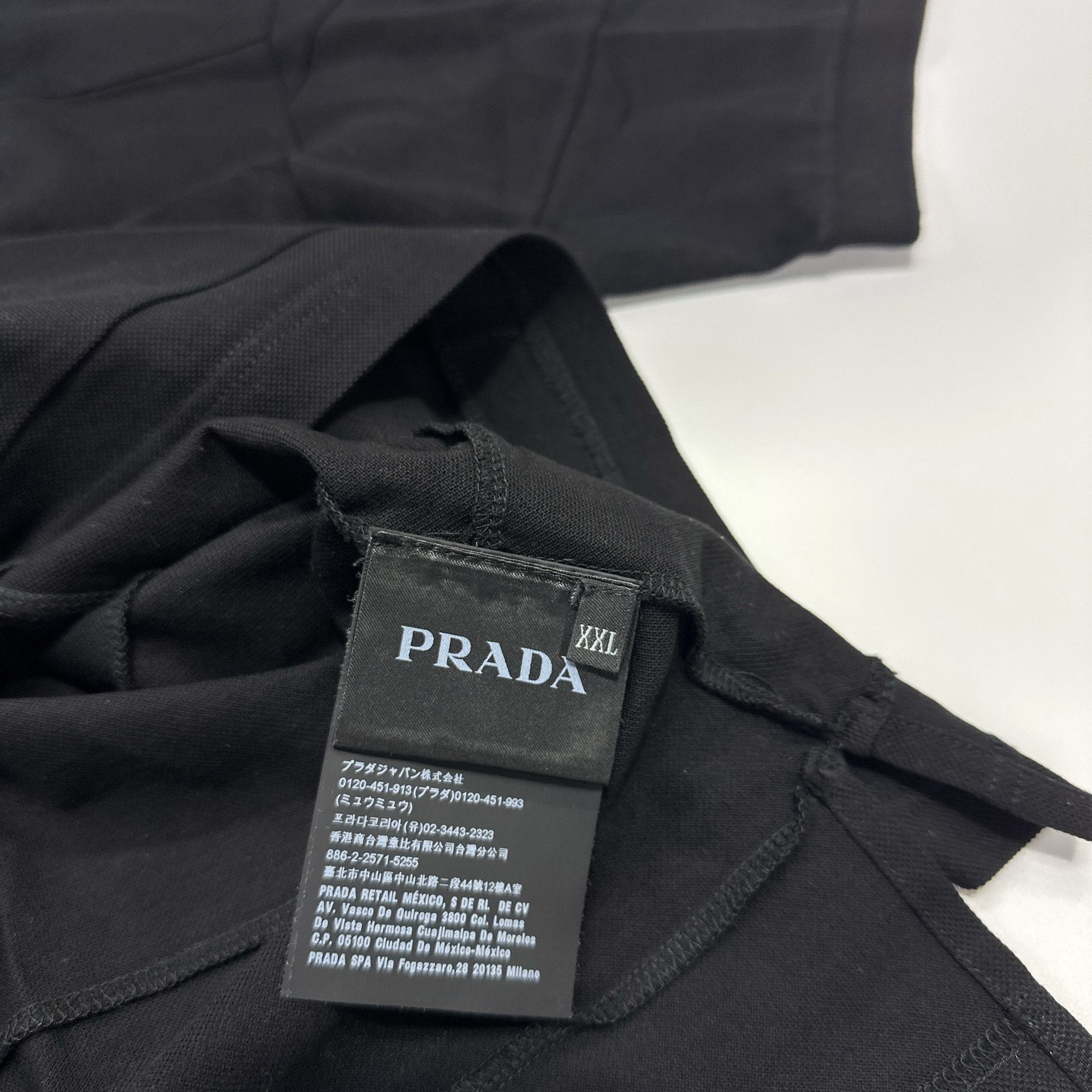 Prada Prada Logo Patch Polo Shirt XXL Size US XXL / EU 58 / 5 - 3 Thumbnail