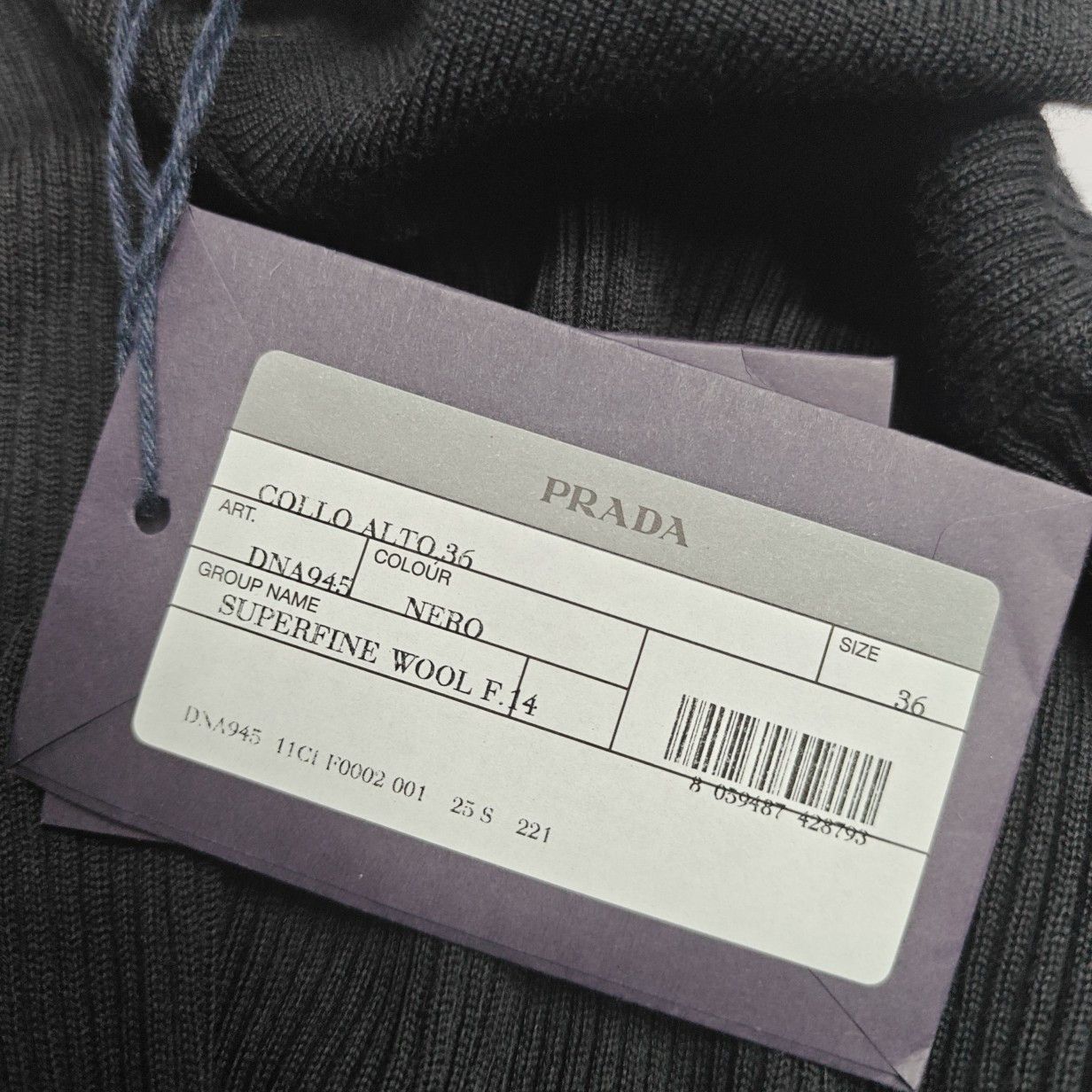 Prada Prada Ribbed Turtleneck Sweater Size 36 Size XS / US 0-2 / IT 36-38 - 4 Thumbnail