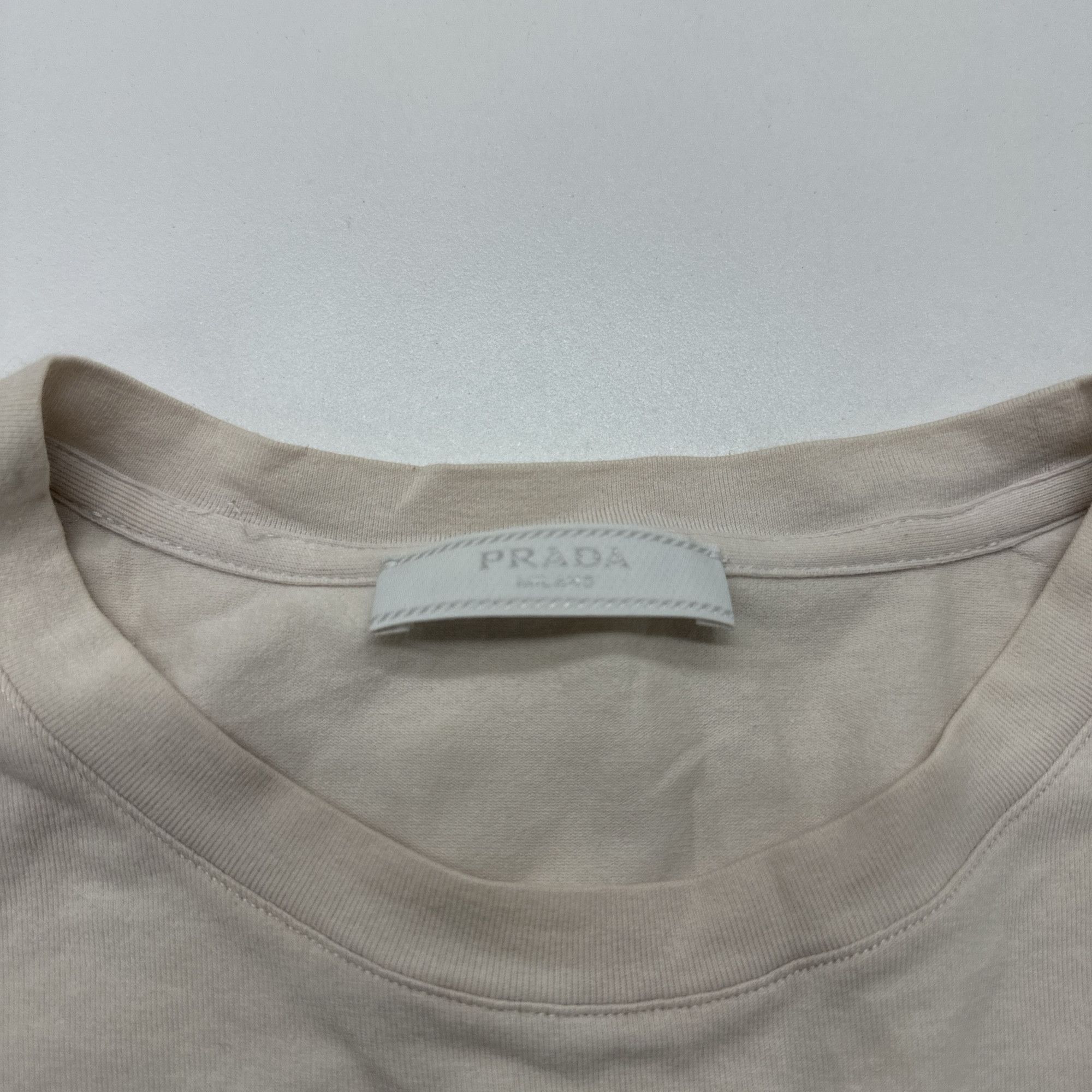 Prada Prada Pocket Logo T-Shirt M Size US M / EU 48-50 / 2 - 5 Thumbnail