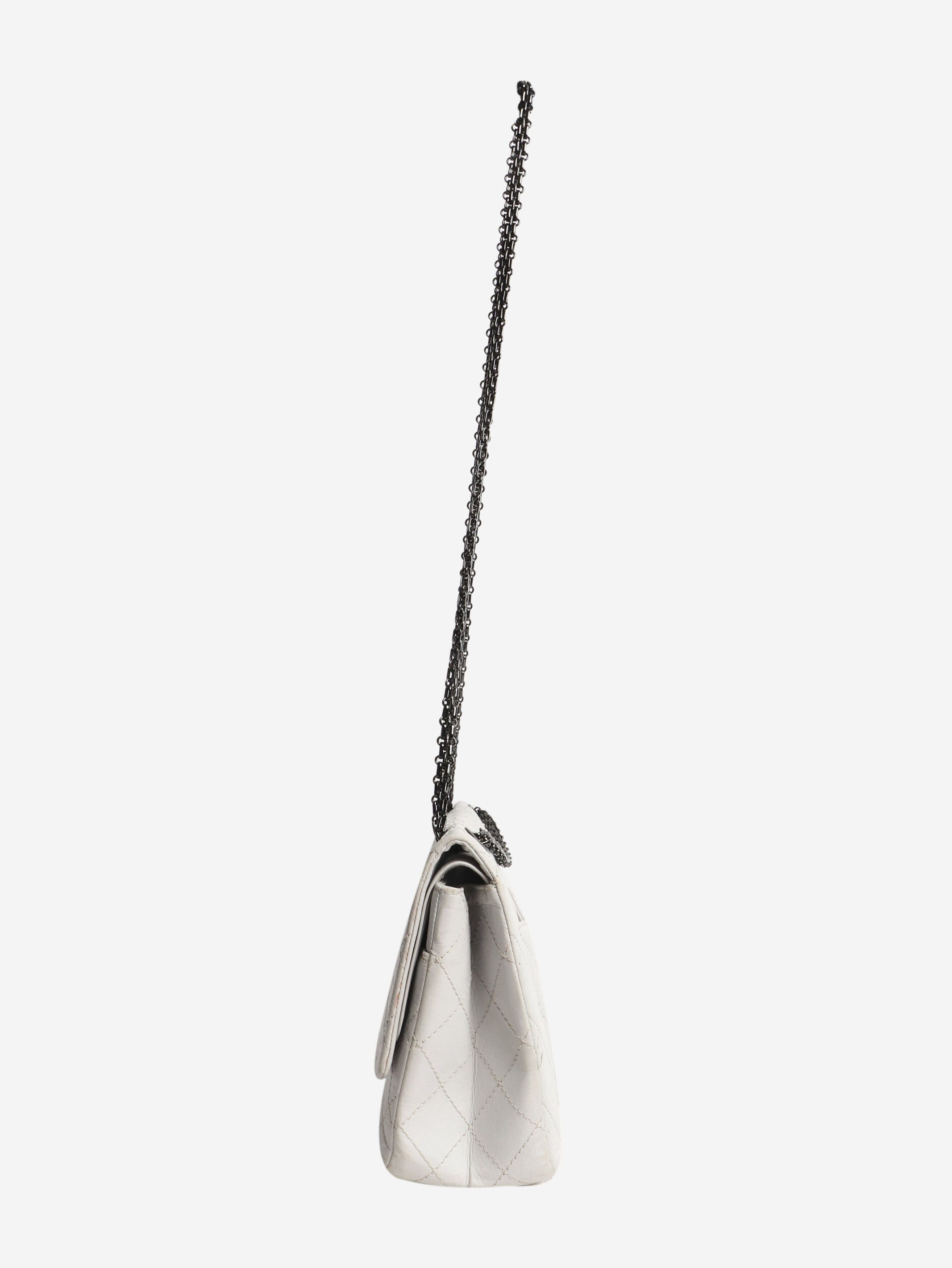 Chanel White 2008 2.55 crinkled leather shoulder bag Size ONE SIZE - 3 Thumbnail