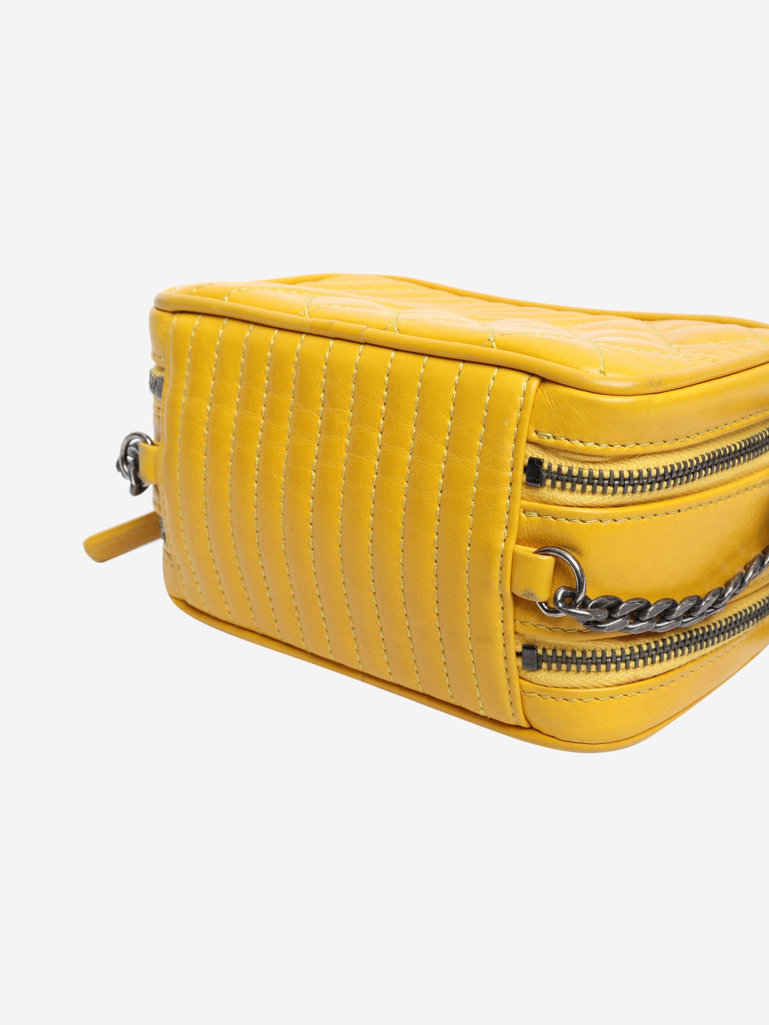 Chanel Yellow 2014 small Coco Boy lambskin quilted camera bag Size ONE SIZE - 4 Thumbnail
