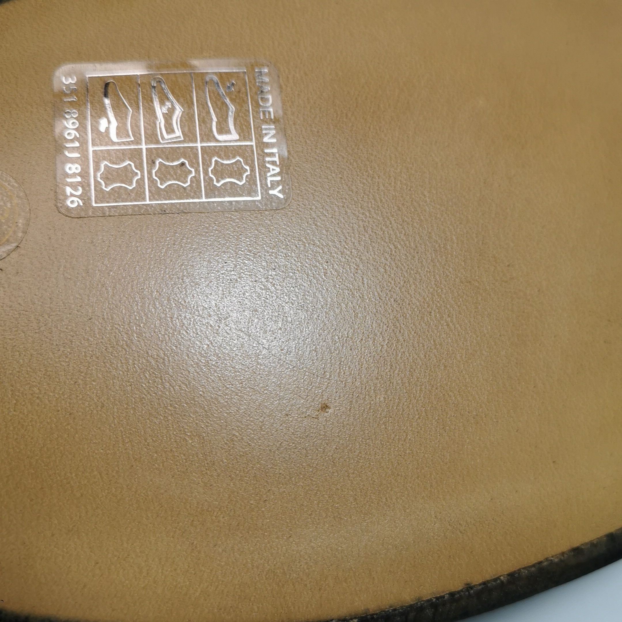 Gucci Gucci Men 6 Leather Size US 6 / EU 39 - 10 Thumbnail
