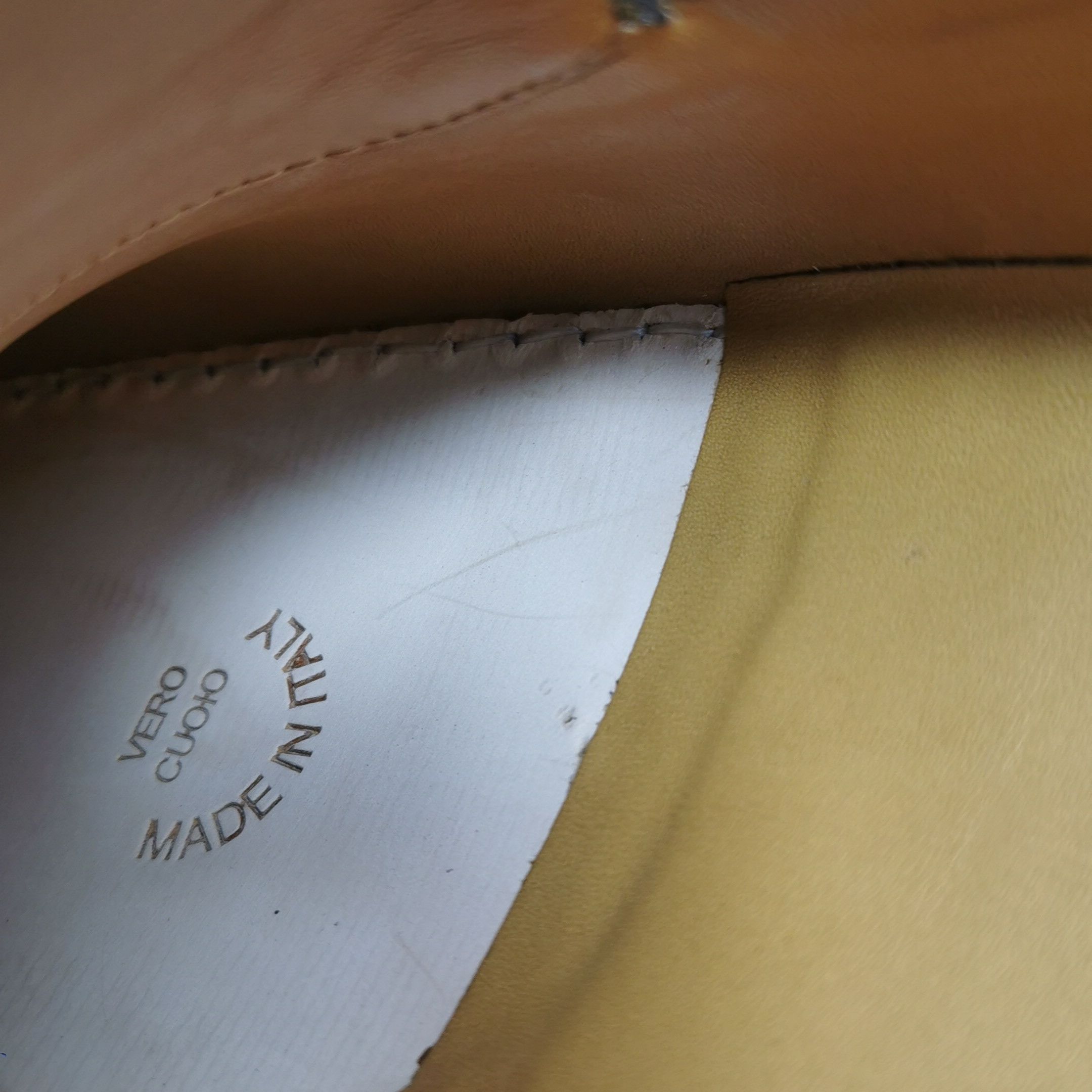 Gucci Gucci Men 7 Leather Size US 7 / EU 40 - 10 Thumbnail